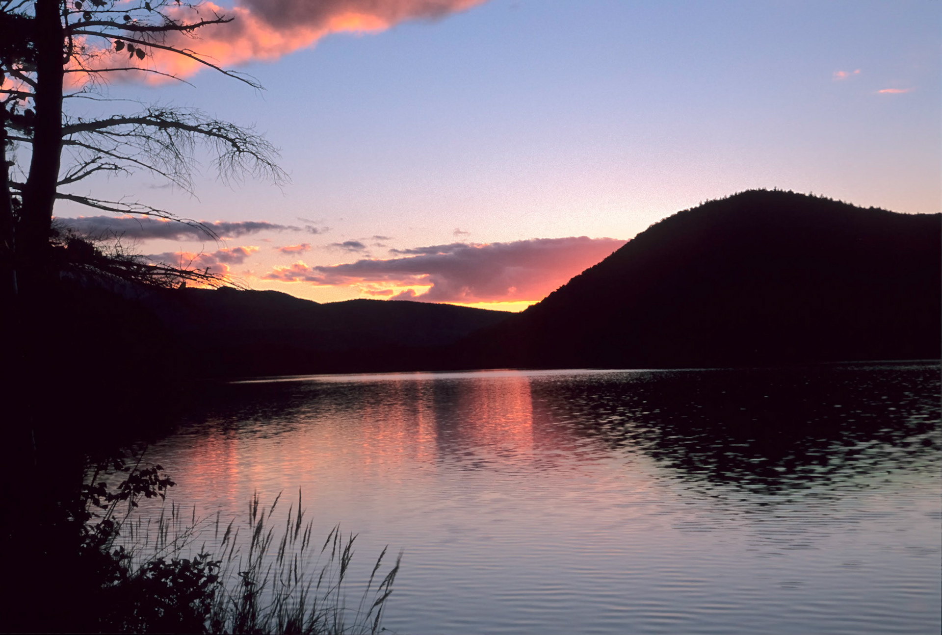 DTG00160 Sunset on Reflection Pond
