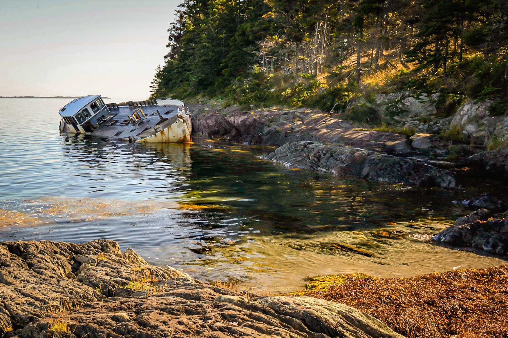 DTGD24805-Sunken Fishing Boat, Moshers Cove, NS