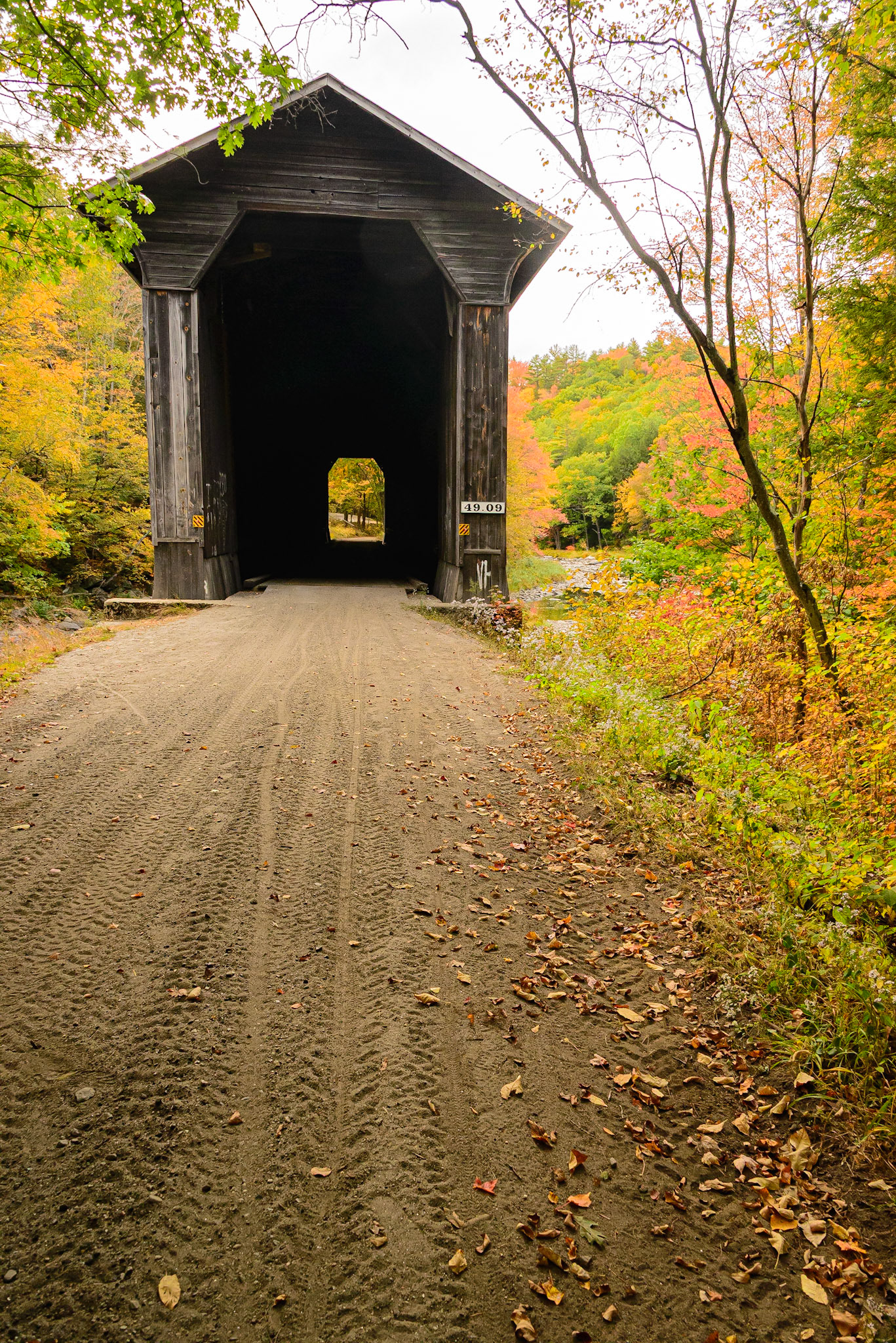 DTGD33589 Pier Covered RR Bridge, Newprot, NH