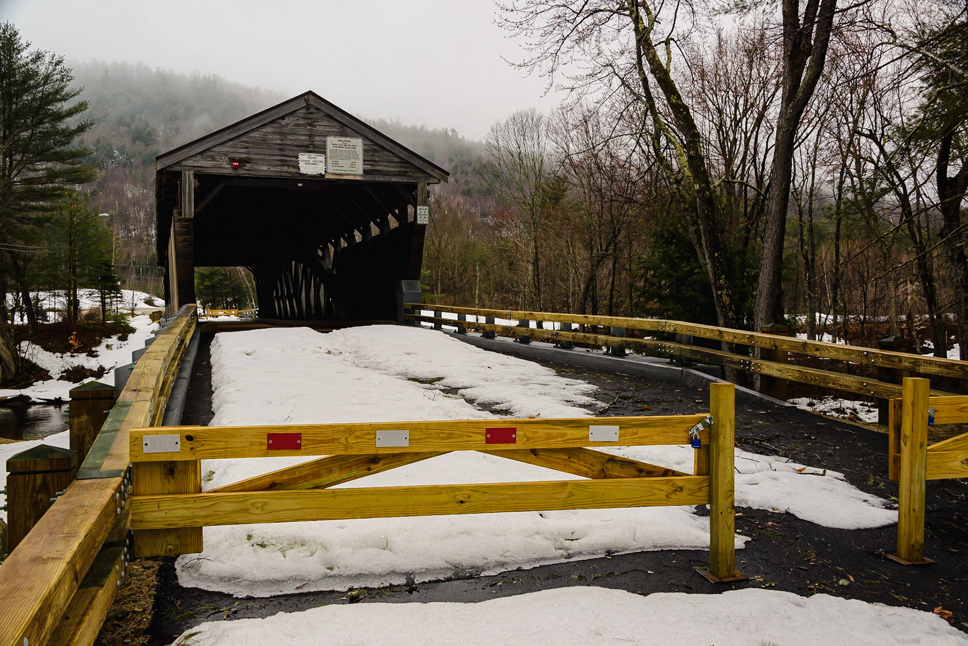 DTGD37564 Whittier Covered Bridge