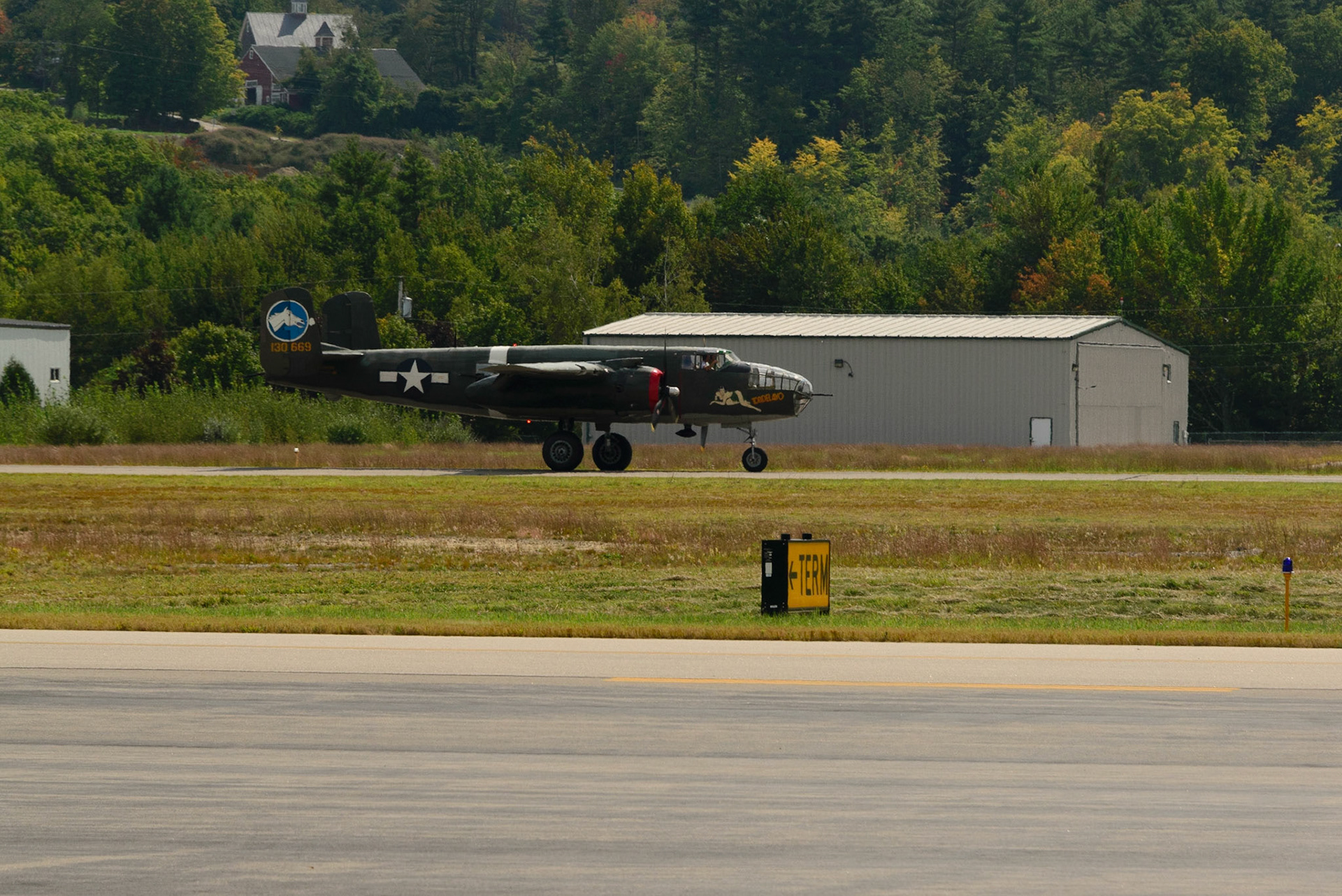DTGD29598 Wings of Freedon in NH, B-25