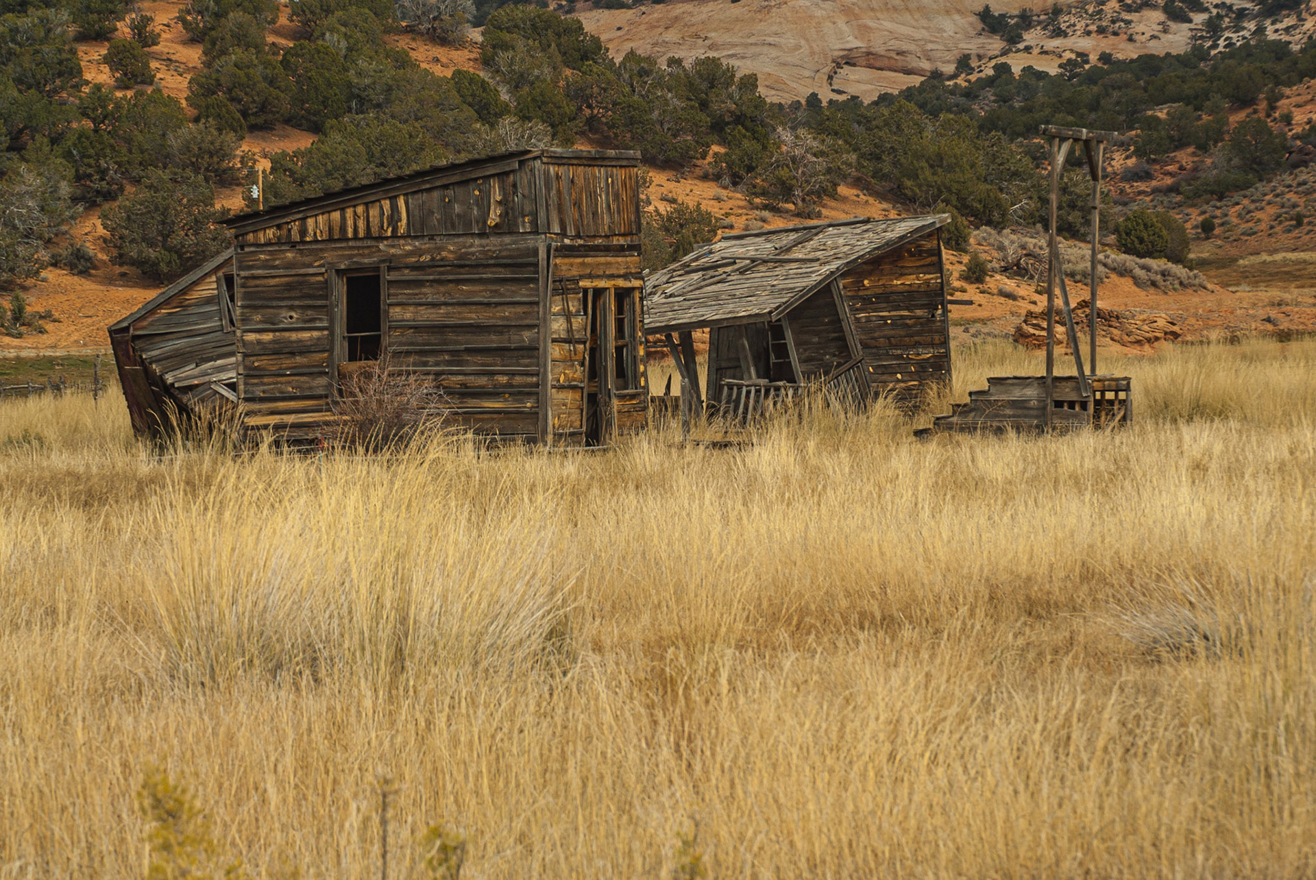 DTGD11217 Johnson Canyon, Gunsmoke Movie Set