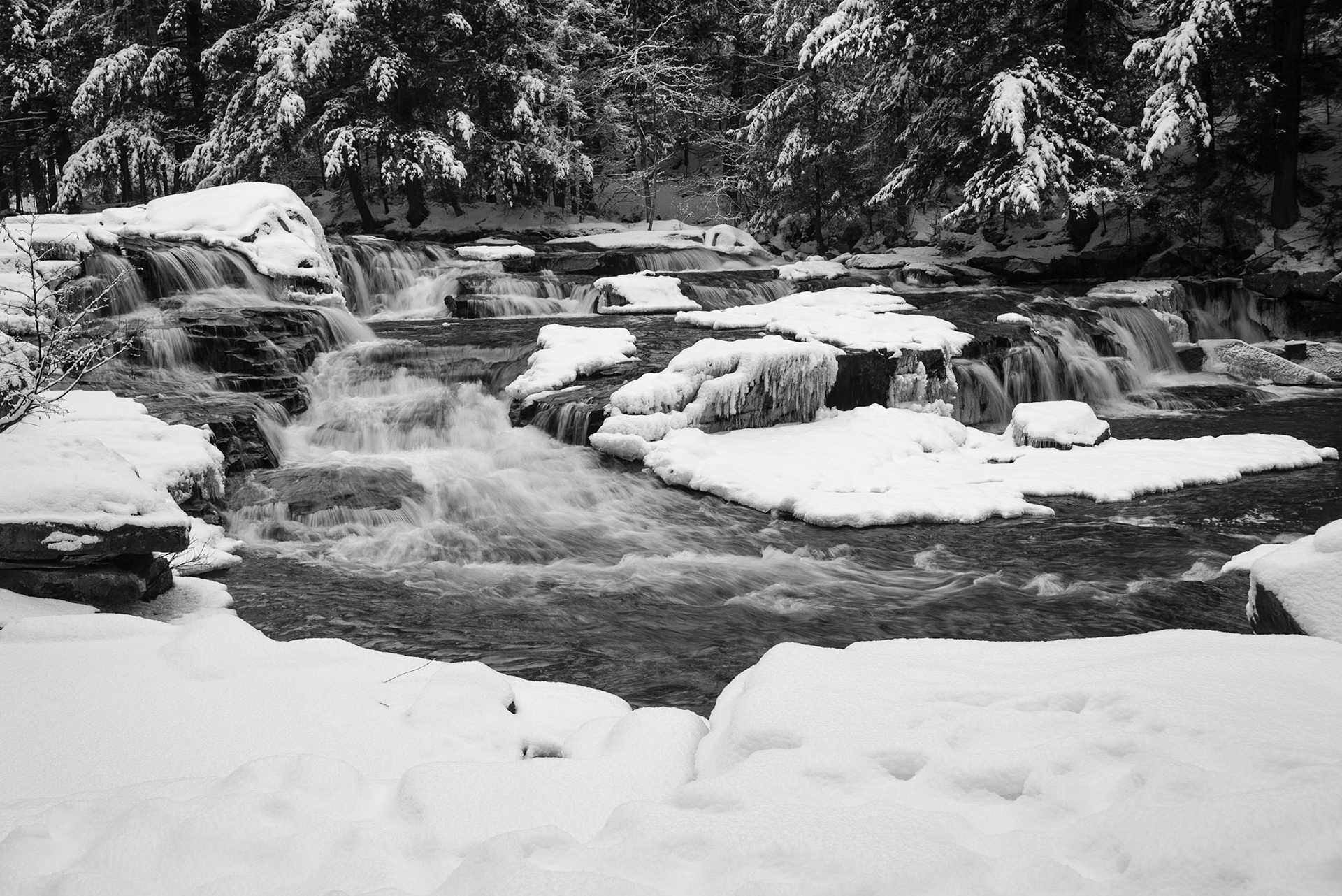 DTGD19223 Jackson Falls Winter 2015