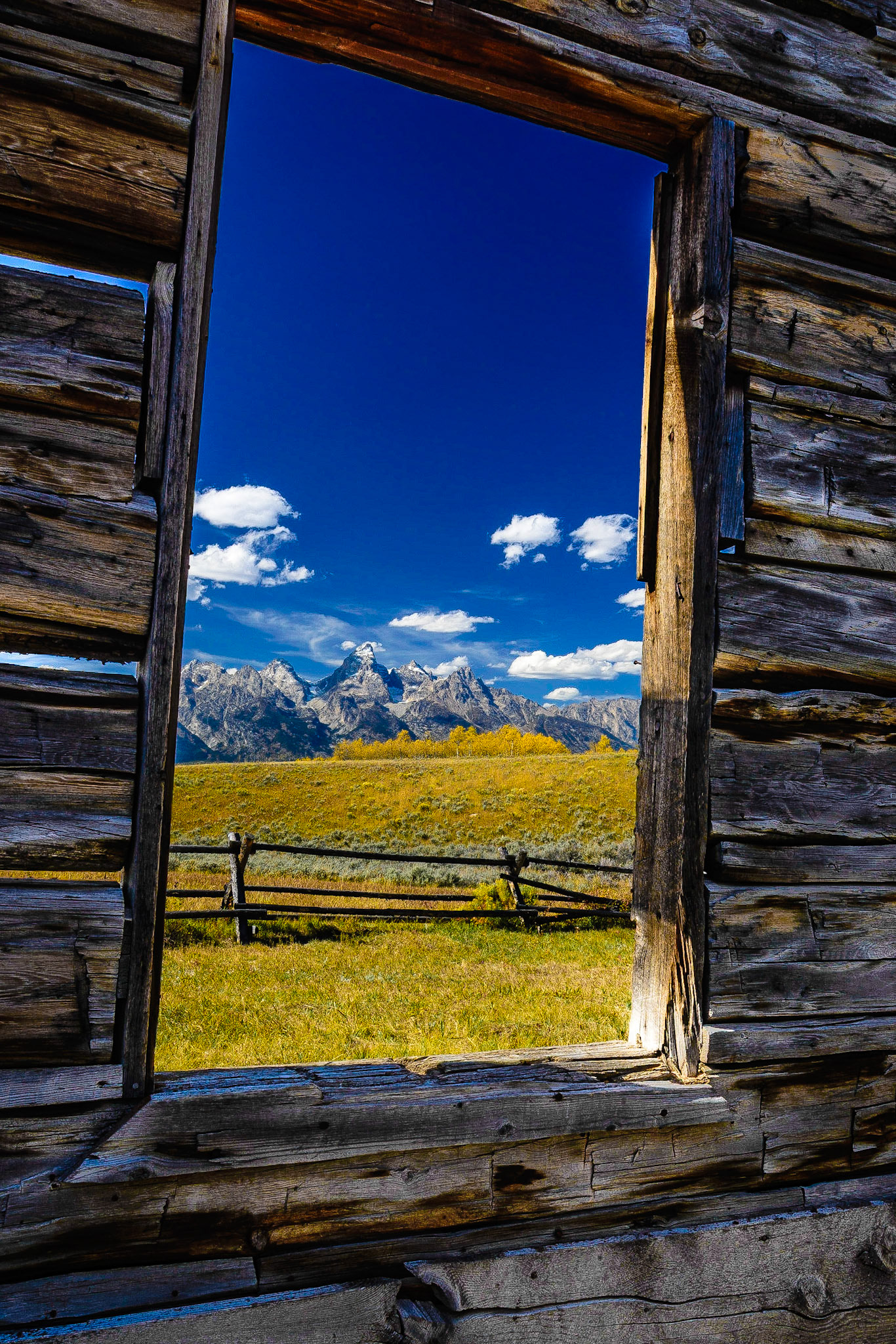 DTGD21194 Window to the Tetons