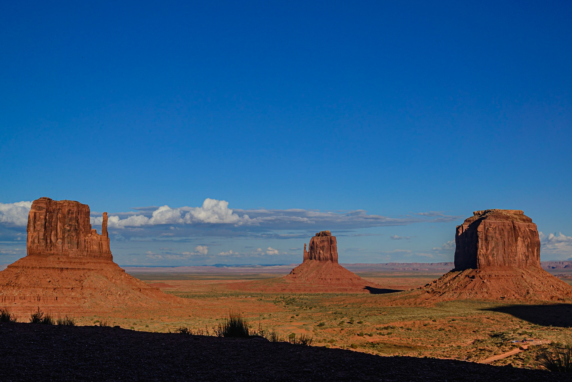 DTGD22869 Sunset in Monument Valley, AZ
