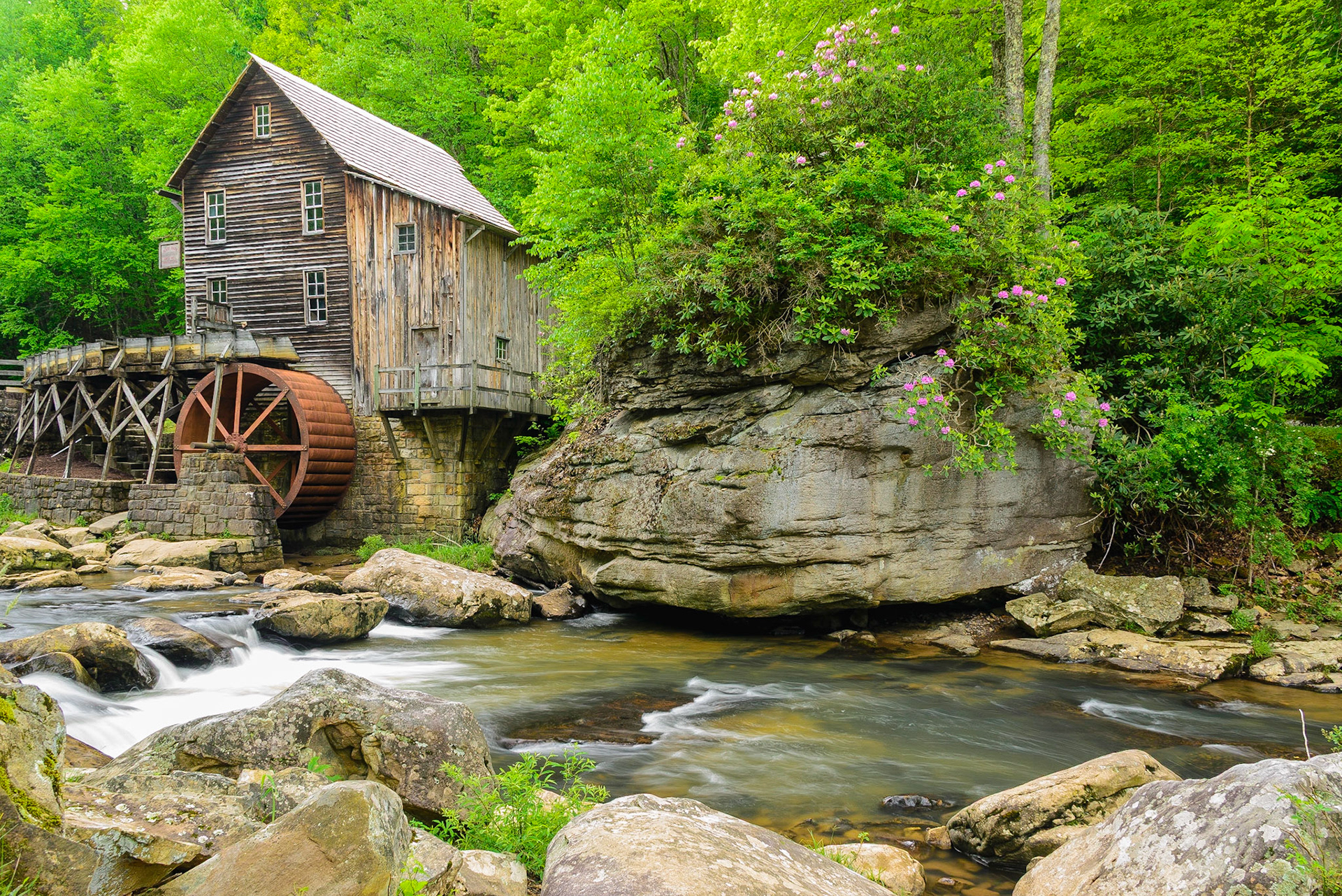 DTGD26109 Glade Creek Grist Mill