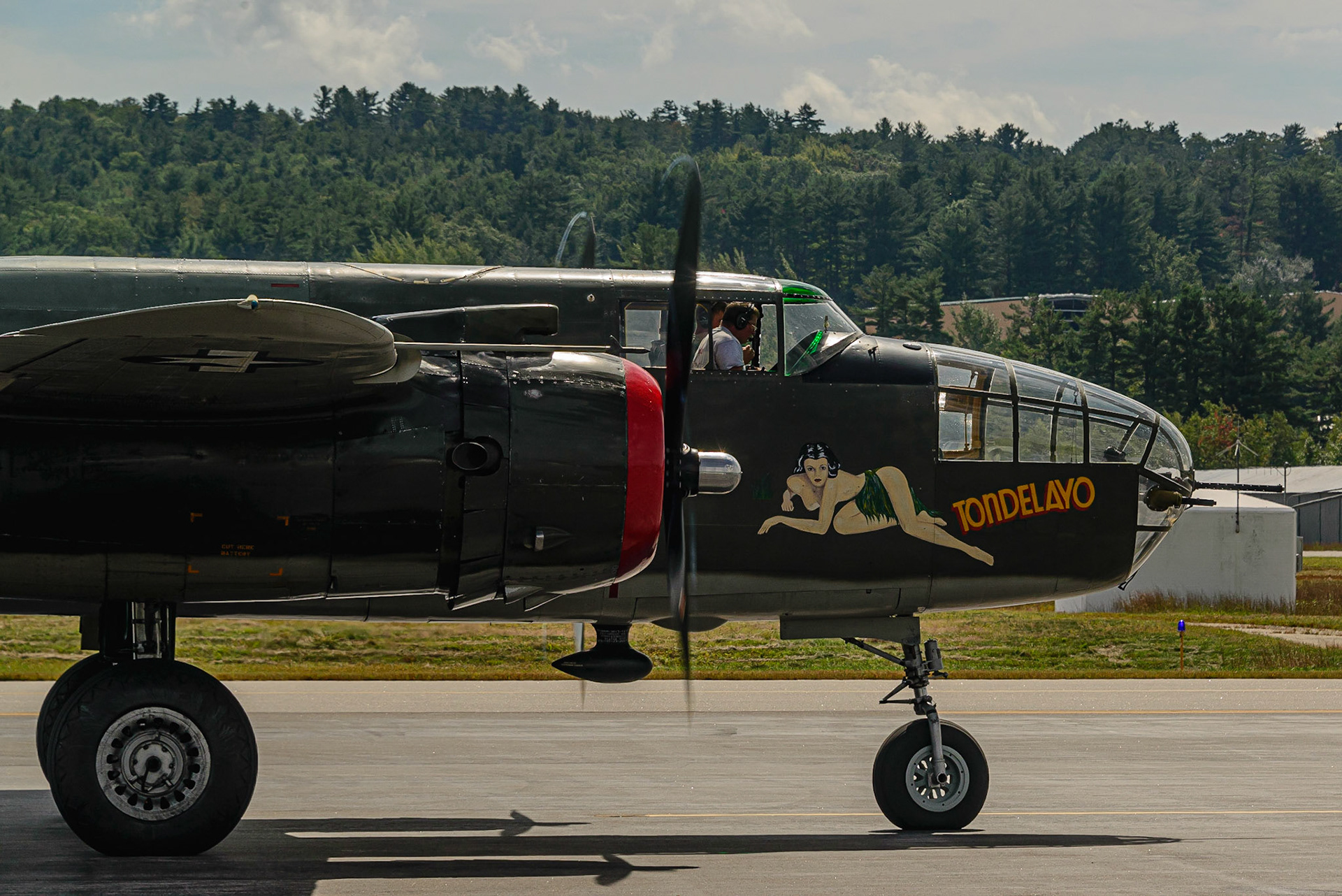 DTGD29610 Wings of Freedon in NH, B-25