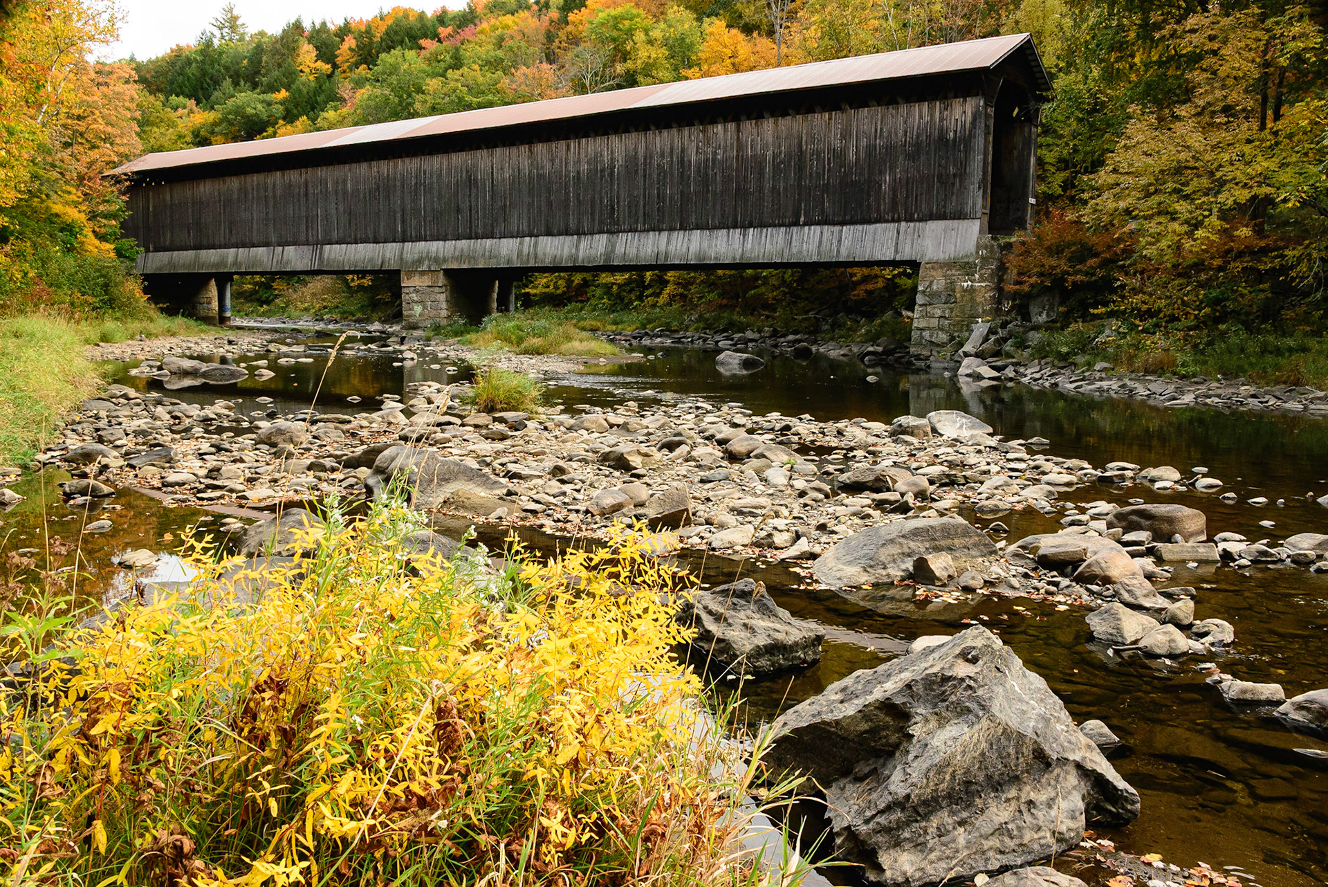 DTGD33580 Pier Covered Bridge