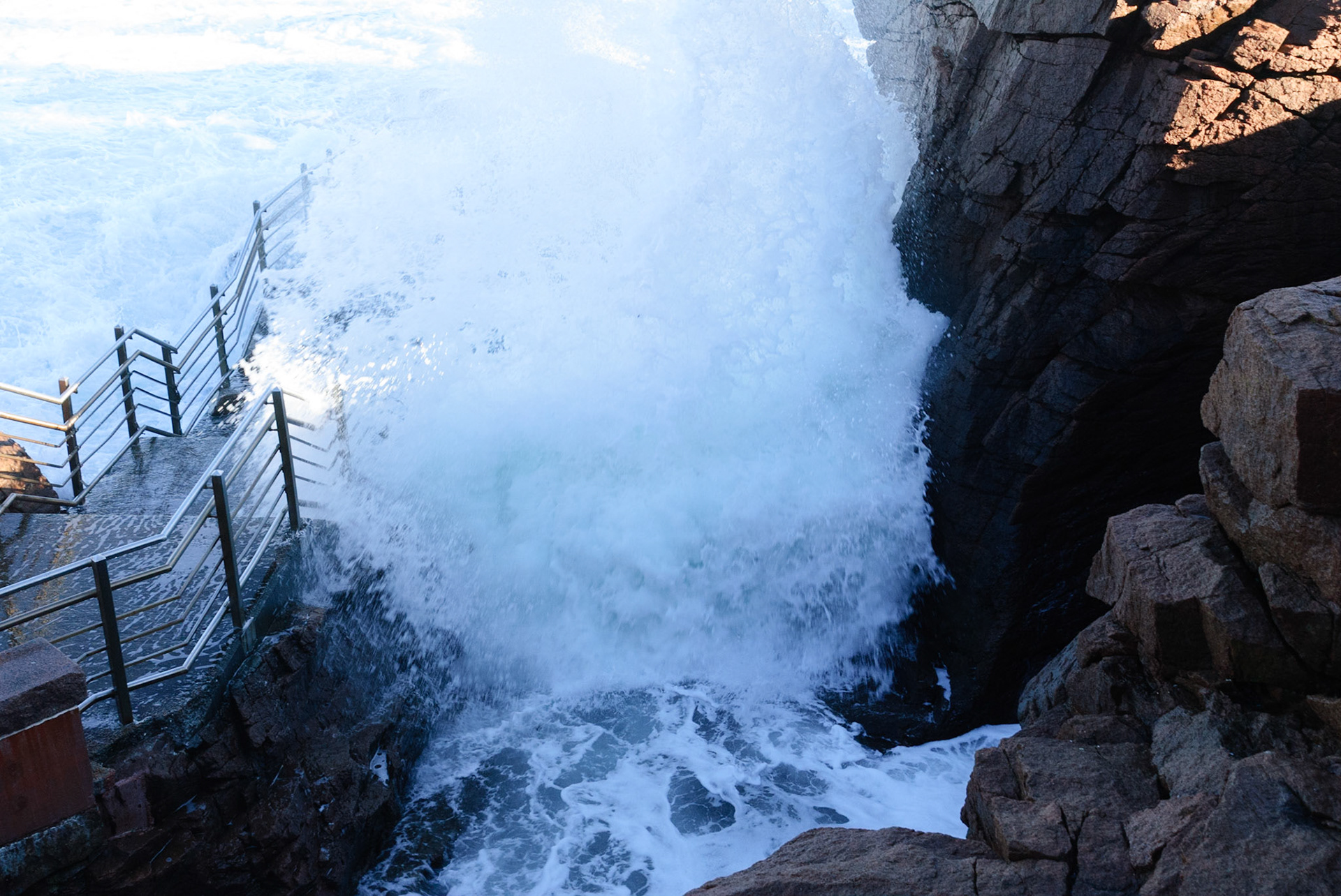 DTGD002891 Rough Surf @ Thunder Hole, Acadia
