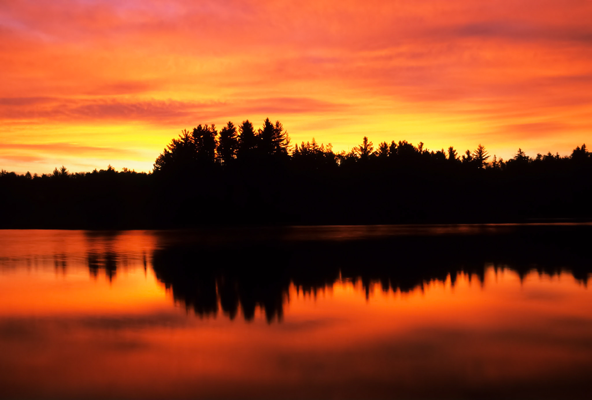 DTG00344 York Pond Sunrise