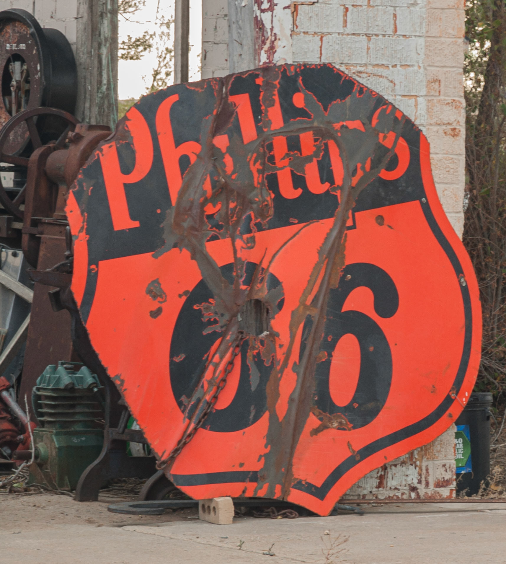 DTGD08857 Old Phillips Staion on Route 66, Adrian, TX