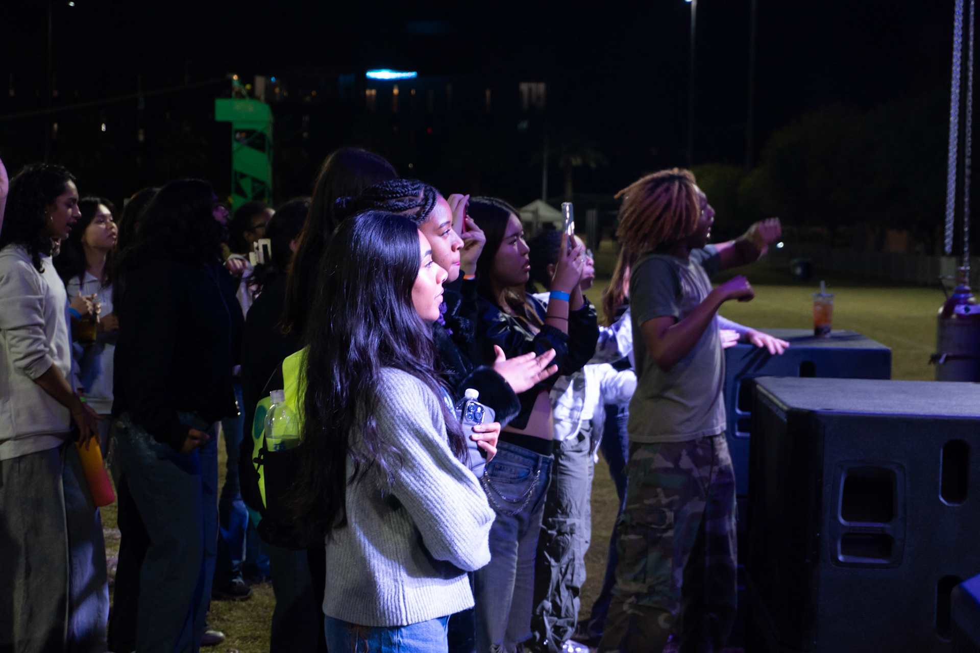 [article v] 5 december 2025