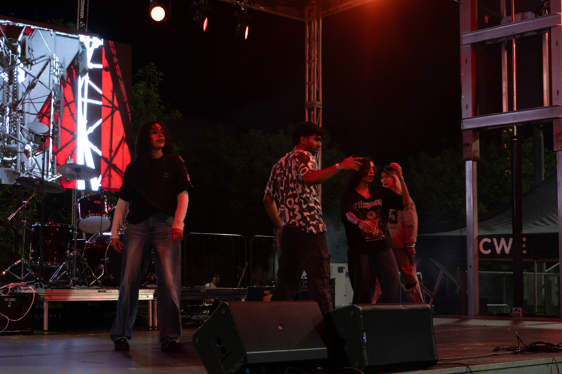 [article v] 5 december 2025