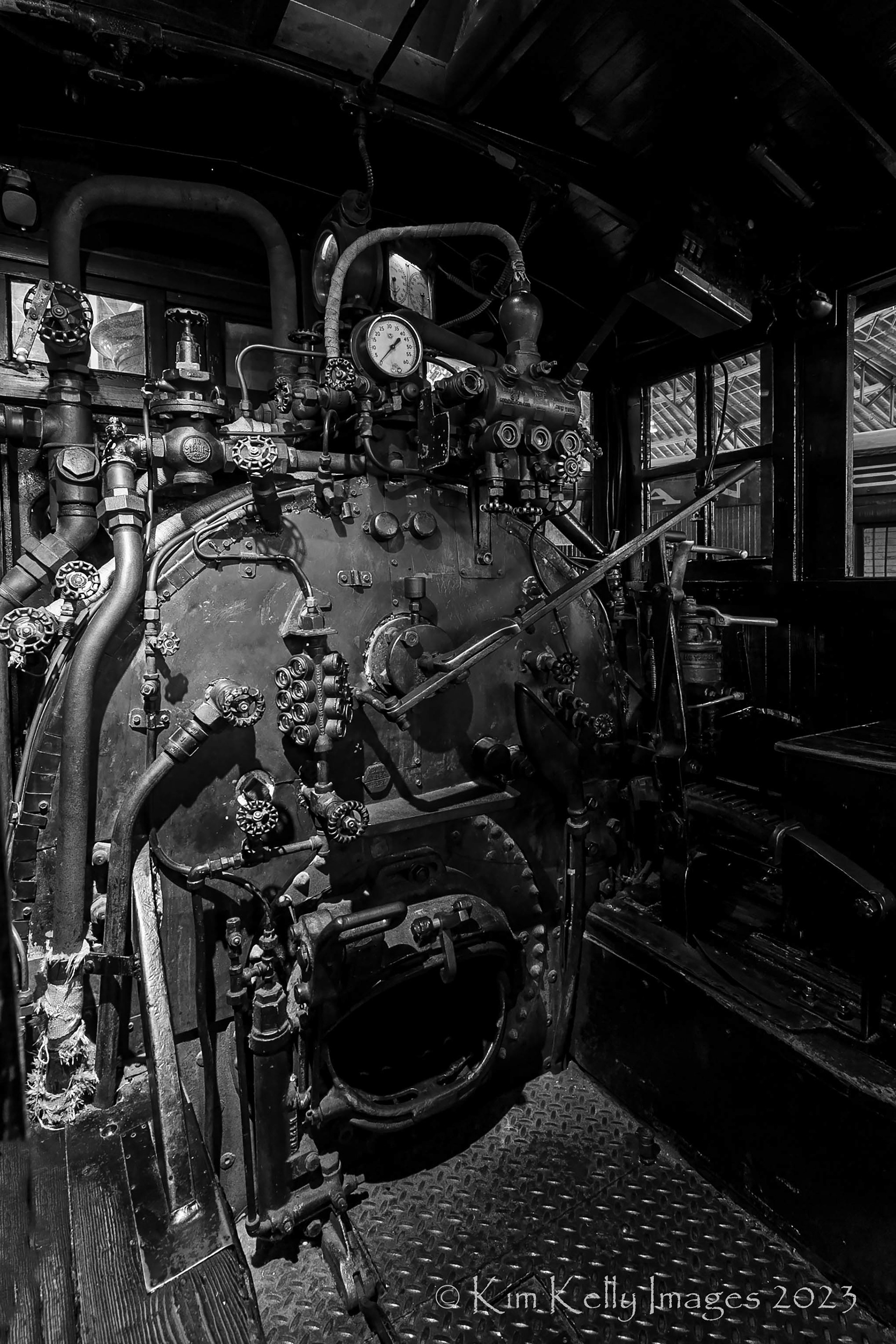 Intricacies of an Old Steam Engine
