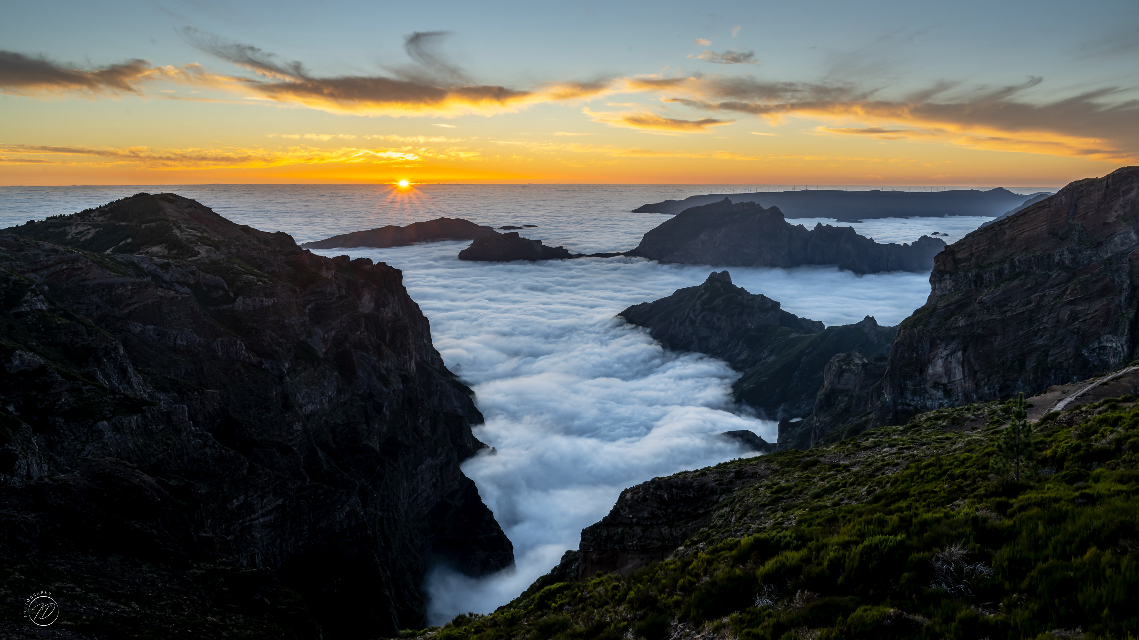 Pico  do Arieiro, above the clouds