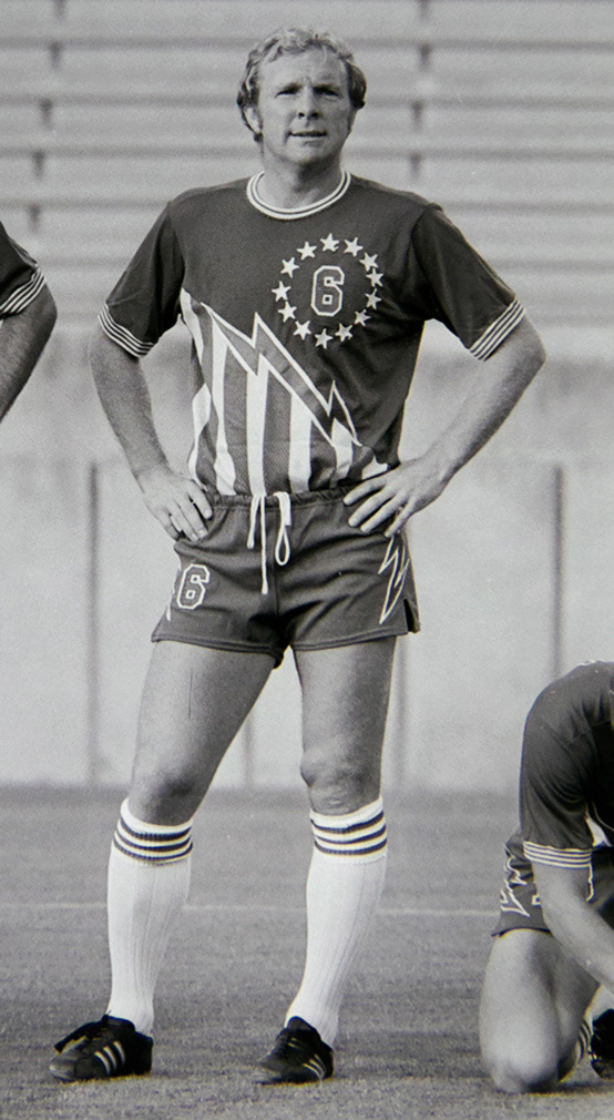 Tampa Bay, Florida. May 1976. Bobby Moore the former England 1966 World Cup winning captain playing for The San Antonio Thunder against The Tampa Bay Rowdies.
