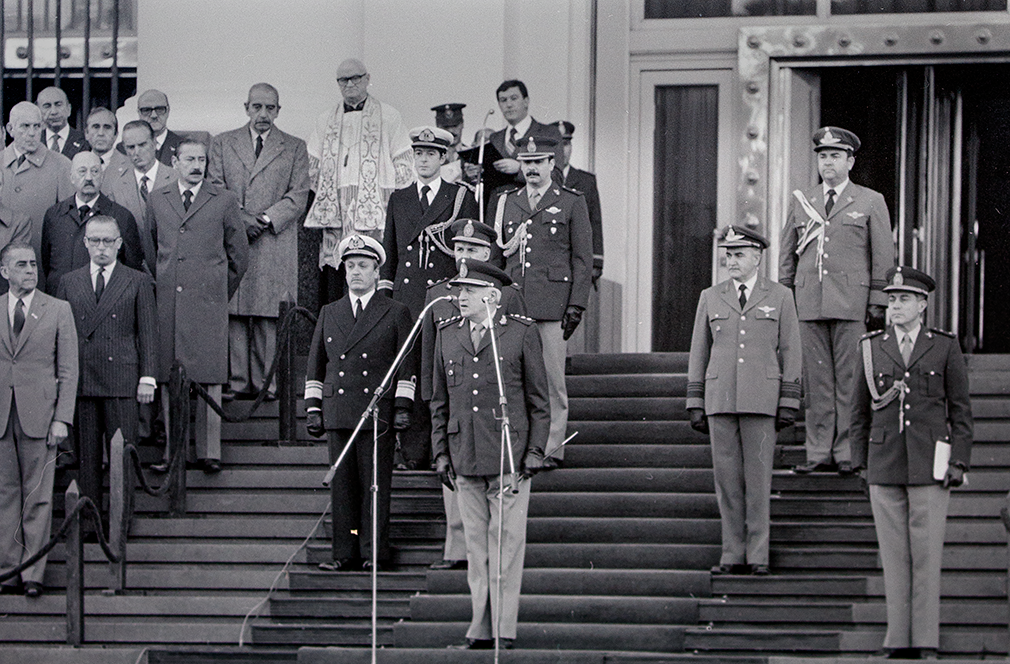 Buenos Aires, Argentina.May 1982. The Argentine military junta (centre front three) headed by Gen Leopoldo Galtieri and the entire polical roster address the nation during the war with Great Britain.
