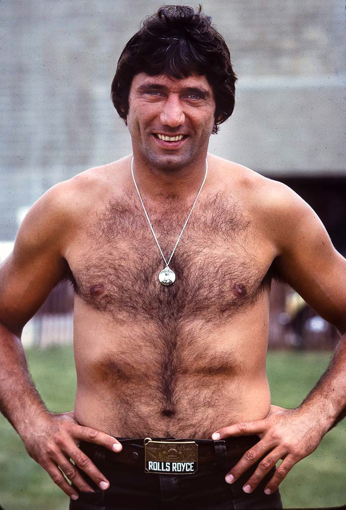 Long Island, Ny; May 1976. Joe Namath trains with the NY Jets at Hofstra University.
