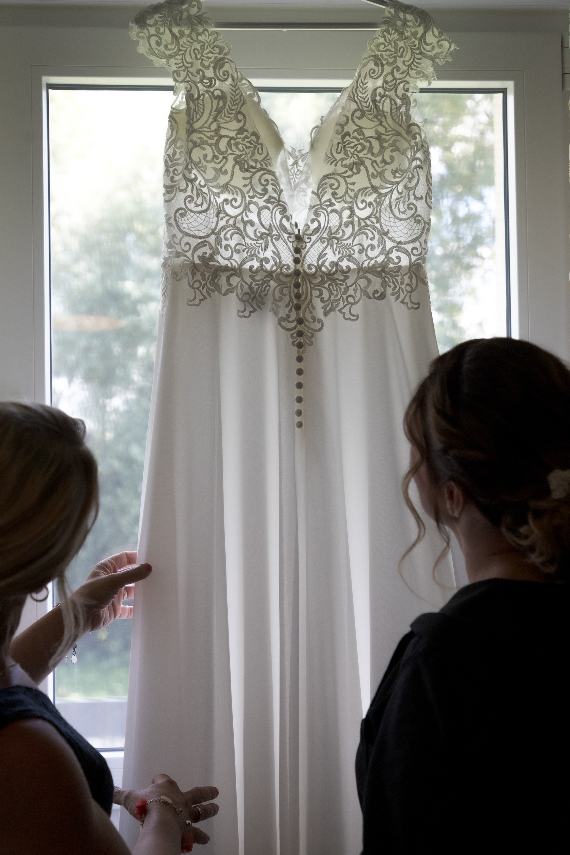 La robe de mariée durant les préparatifs