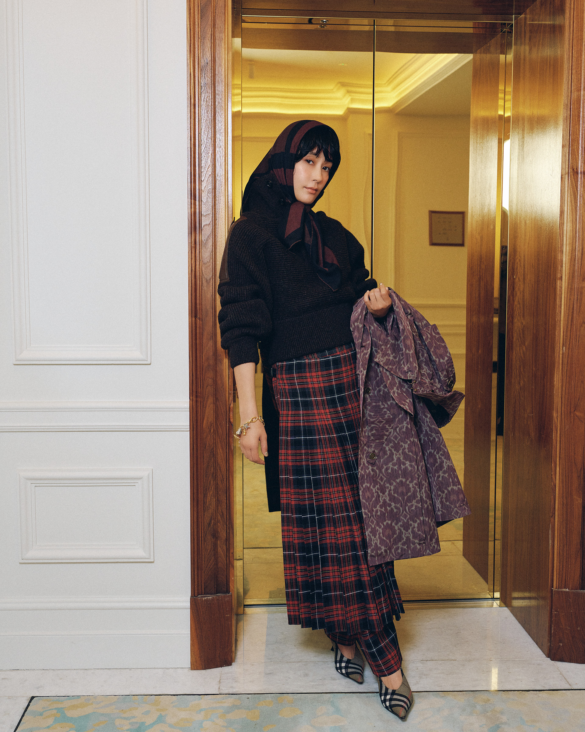 Harper’s BAZAAR BURBERRY 水川あさみ