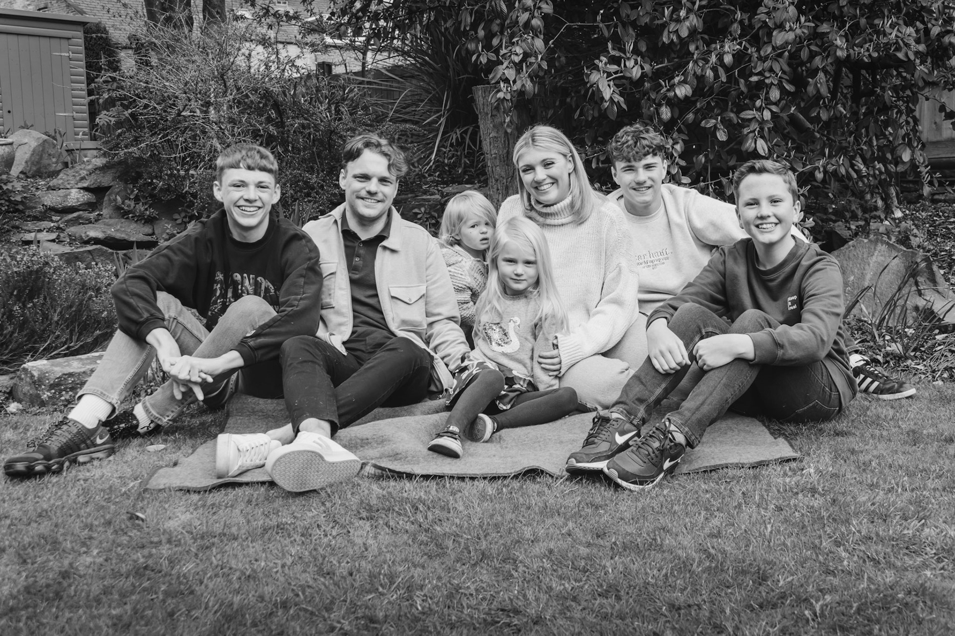 003-HCH-BW.jpg
