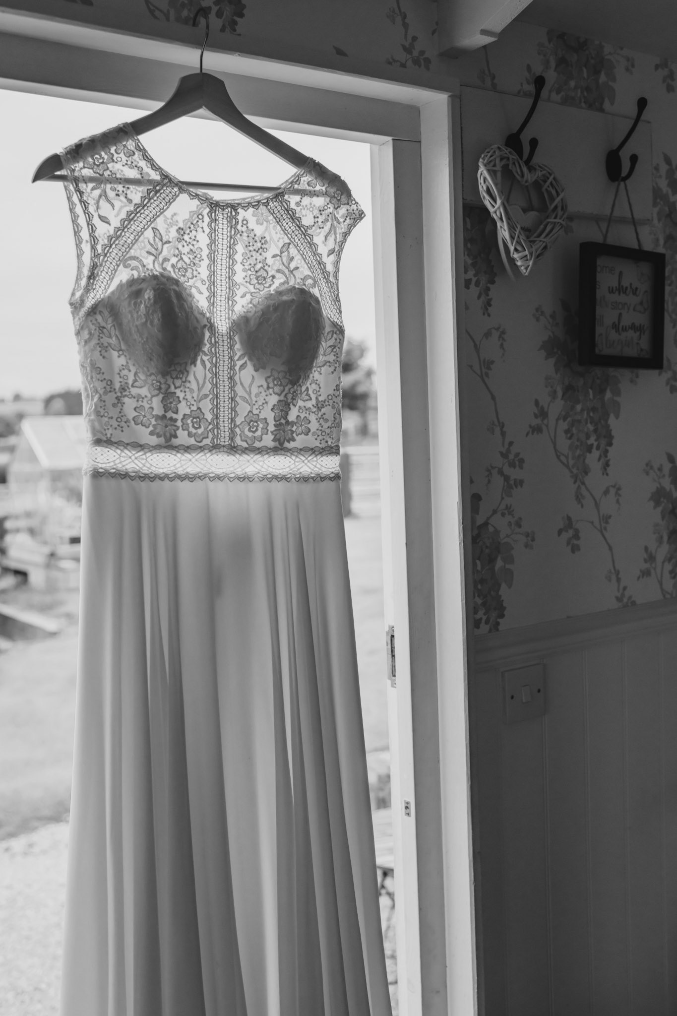 AGR-004-BW.jpg