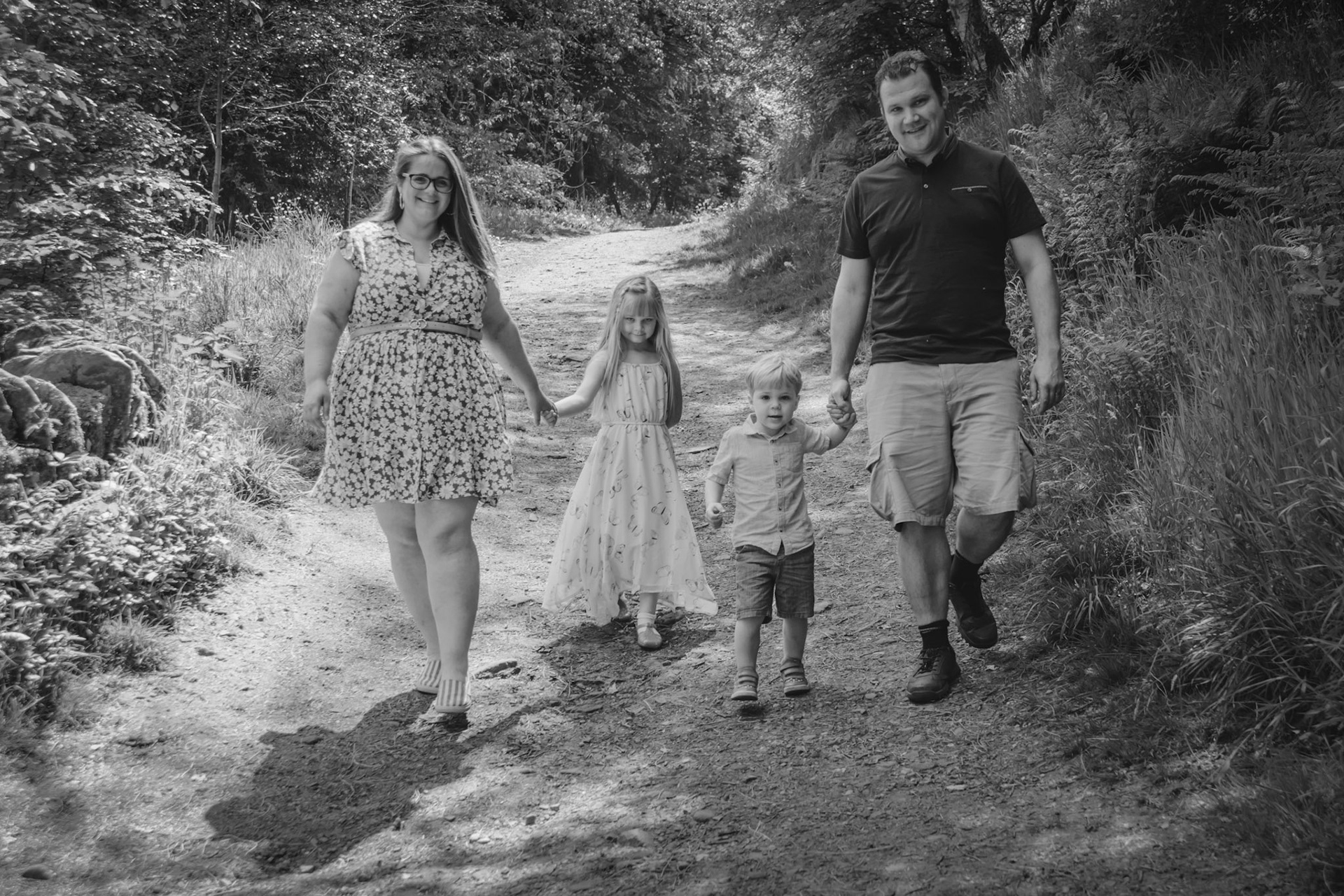 BGN-046-BW.jpg