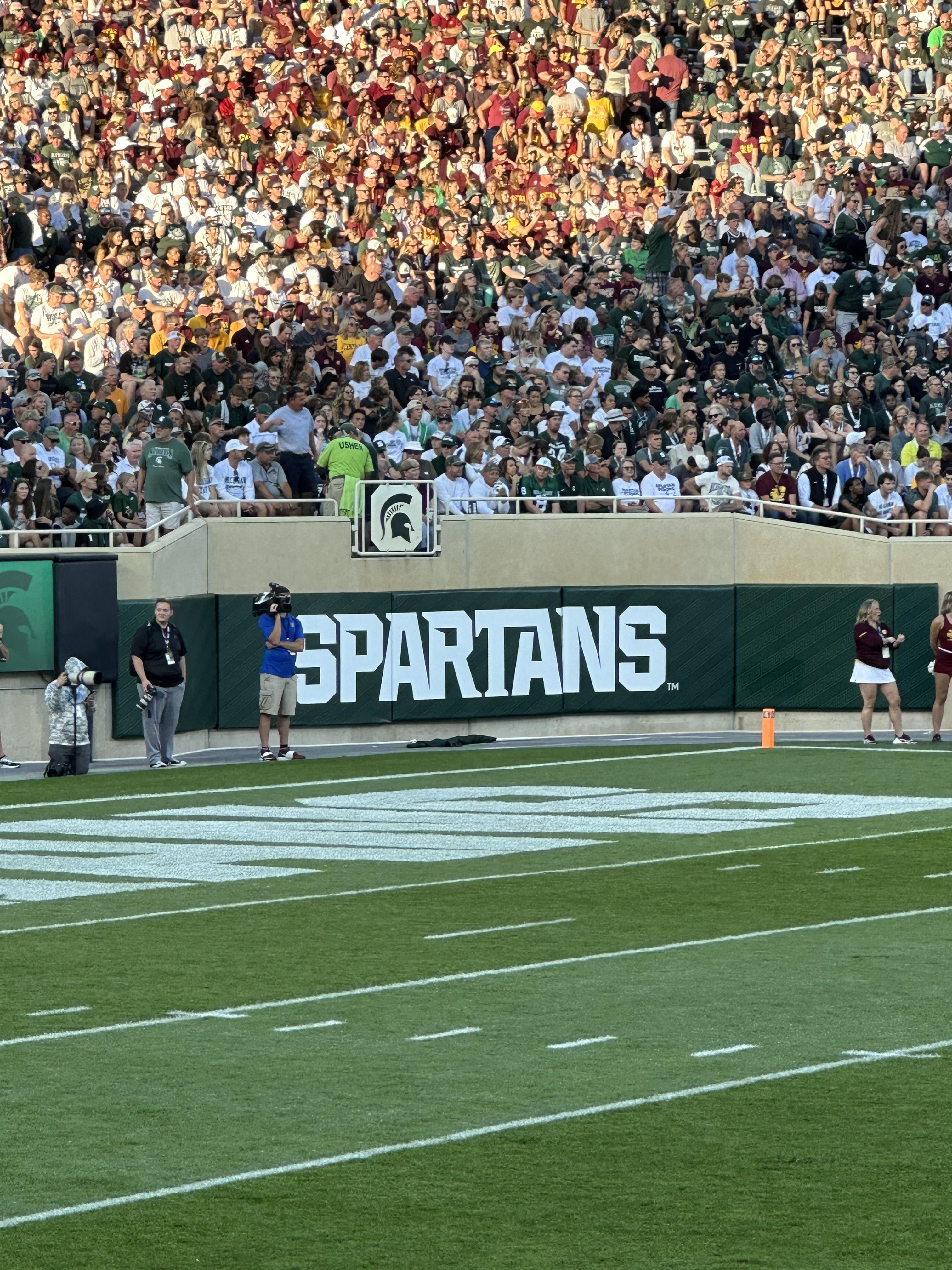 Spartan Stadium Corner Pads
