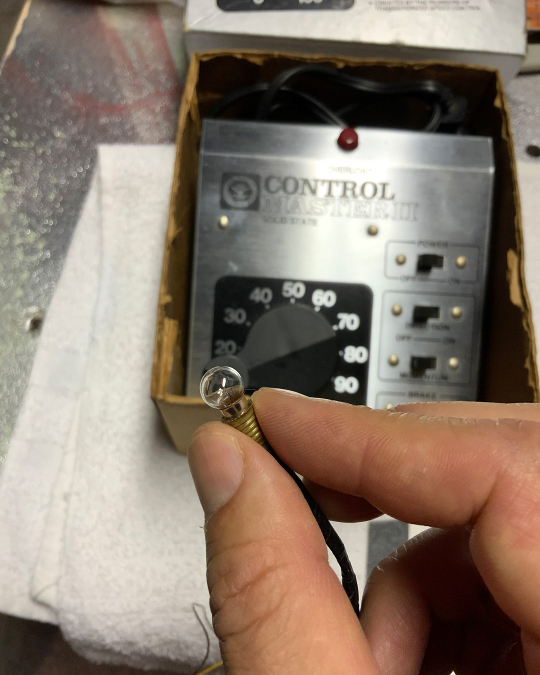Control Master 2 & Mini Lightbulbs