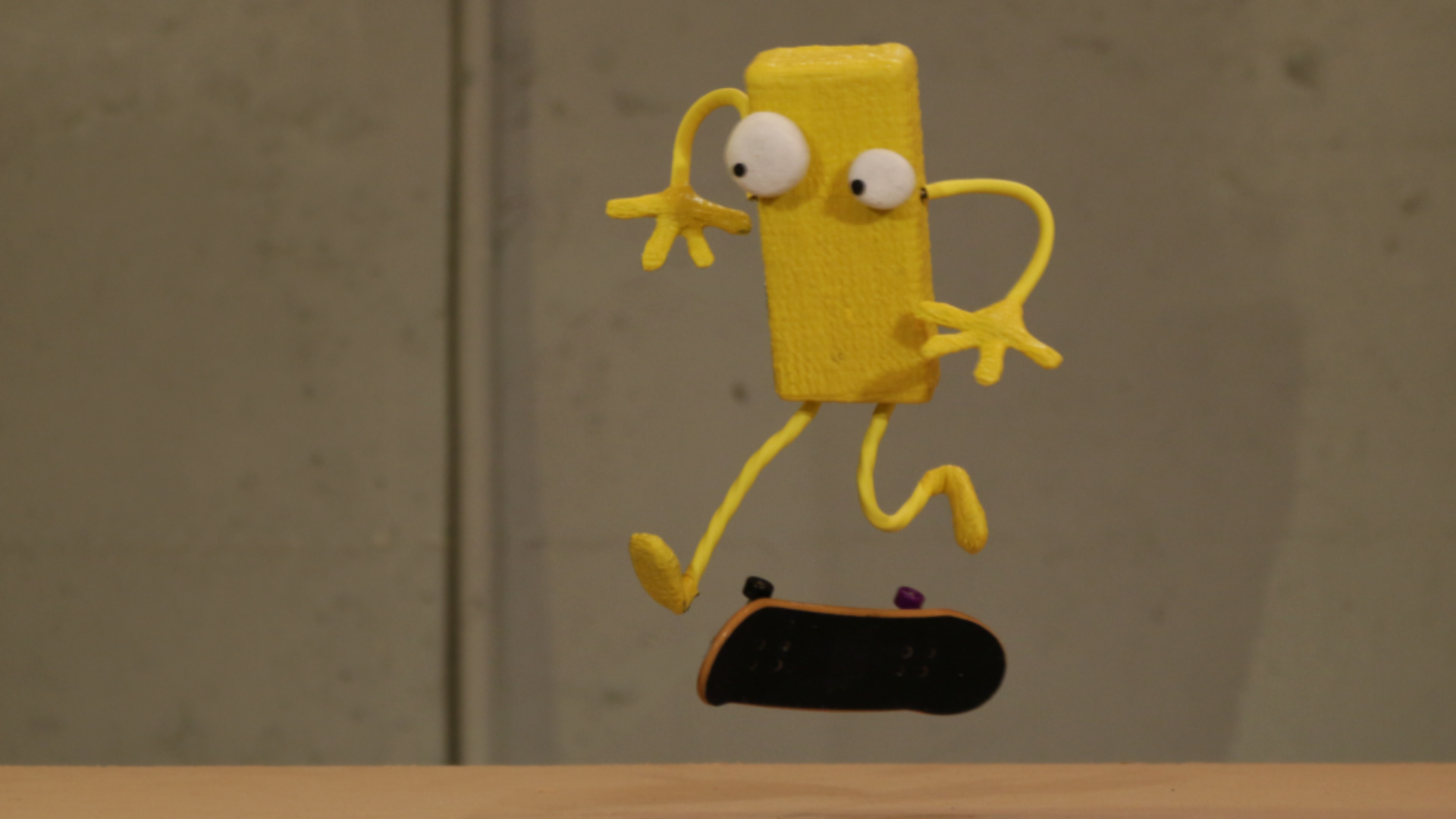 Short Thumbnail: Square Squad 6
