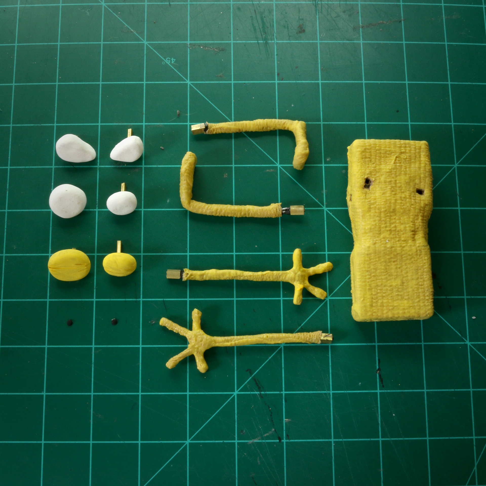 Yellow Puppet Kit