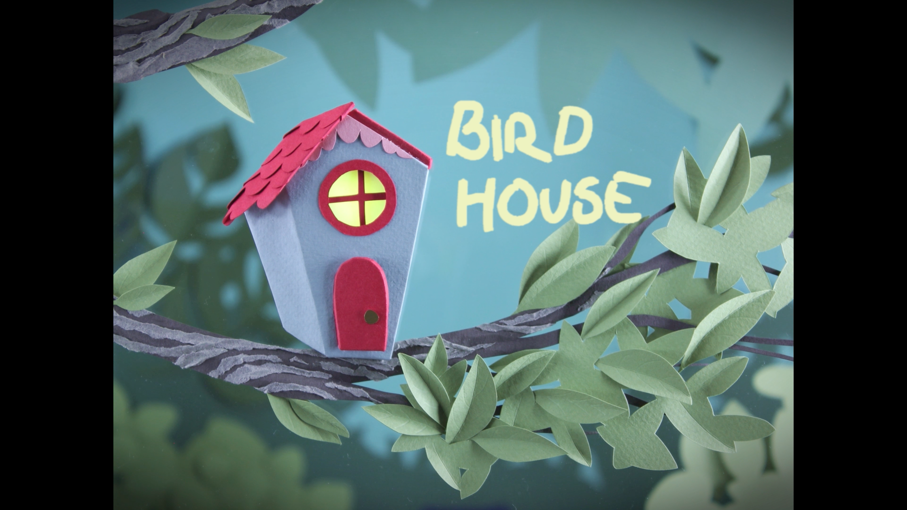 Short Thumbnail: Bird House