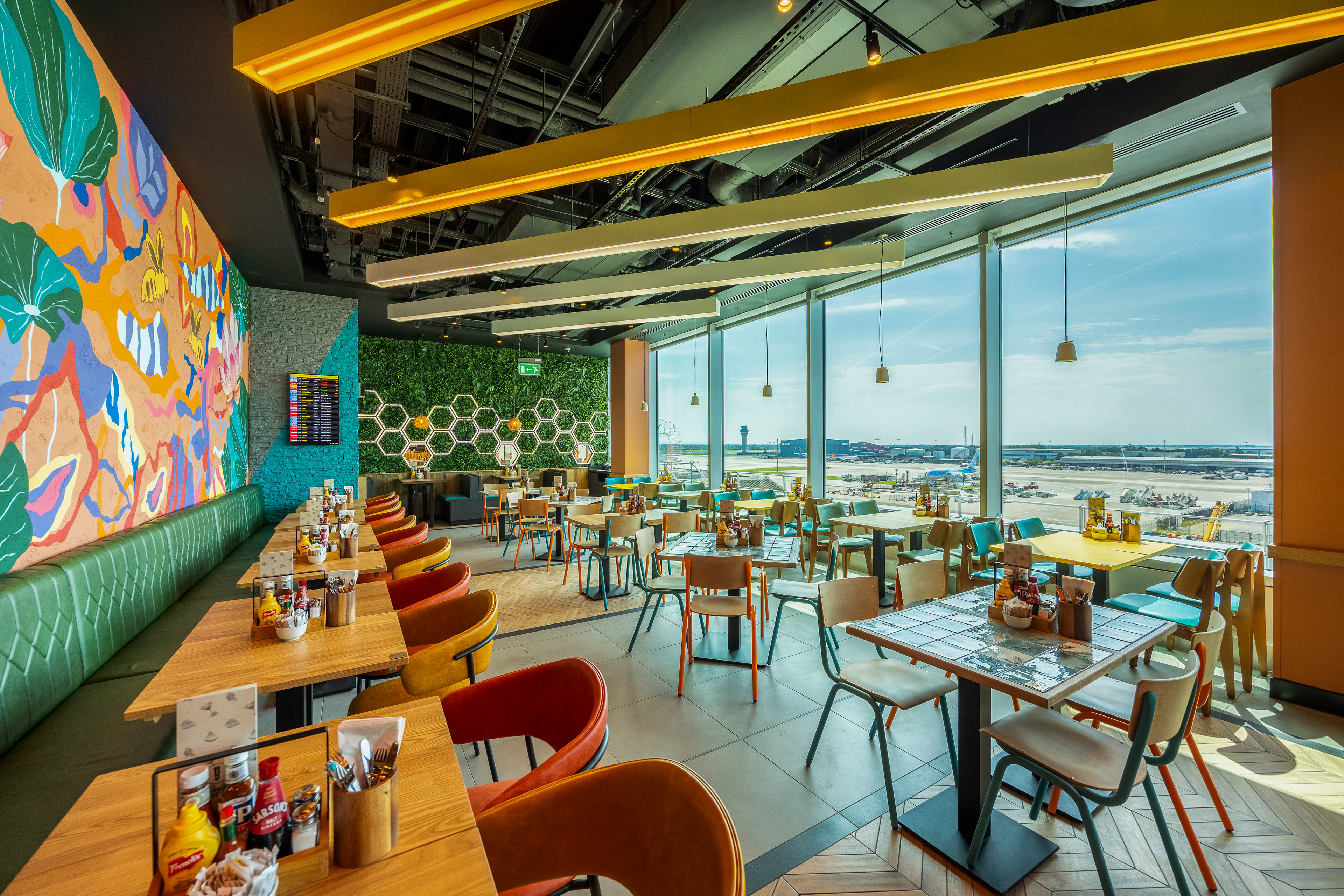 Giraffe, Manchester Airport T2. TRGPLC