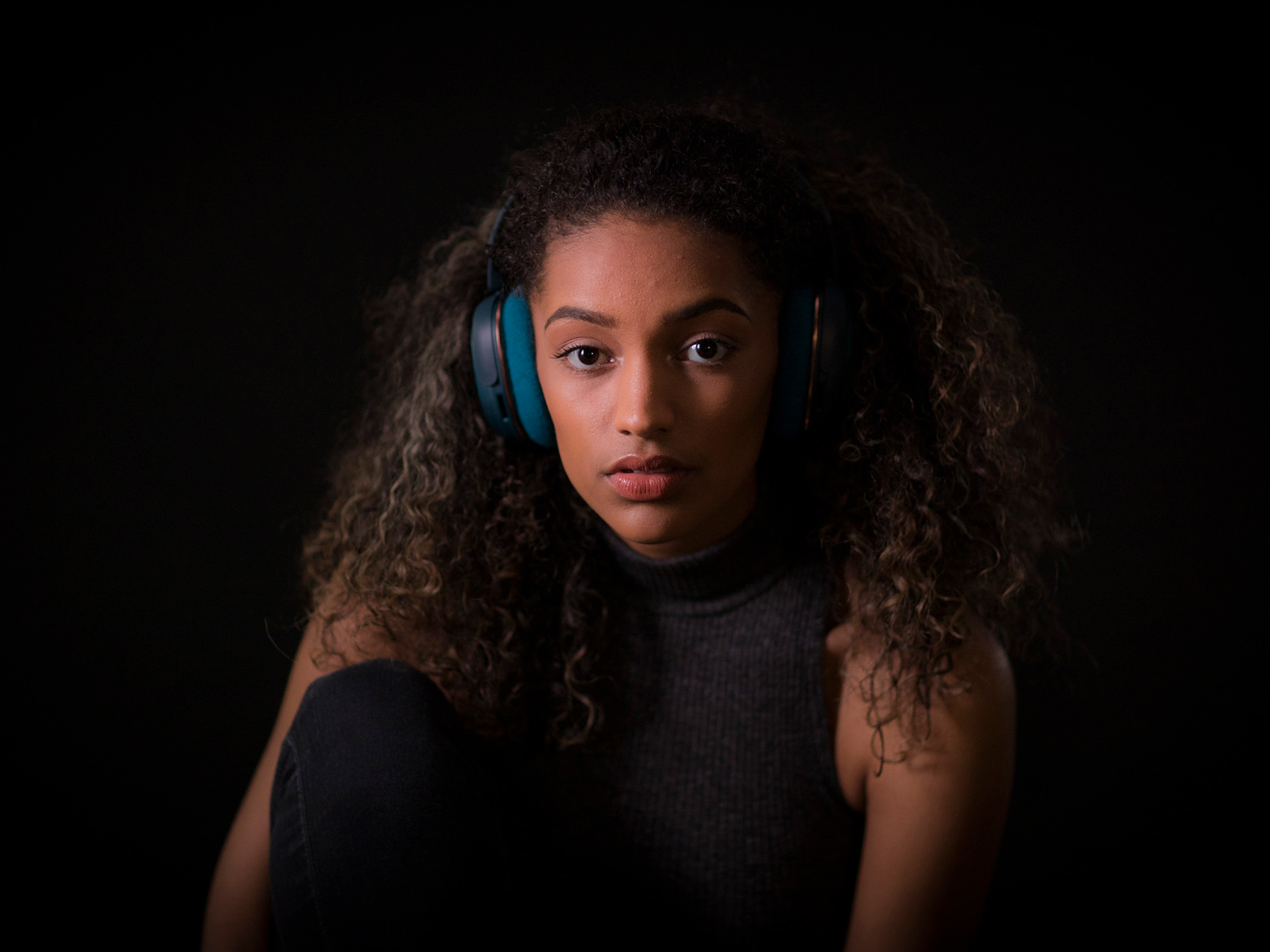 SoundChip noise cancelling technology