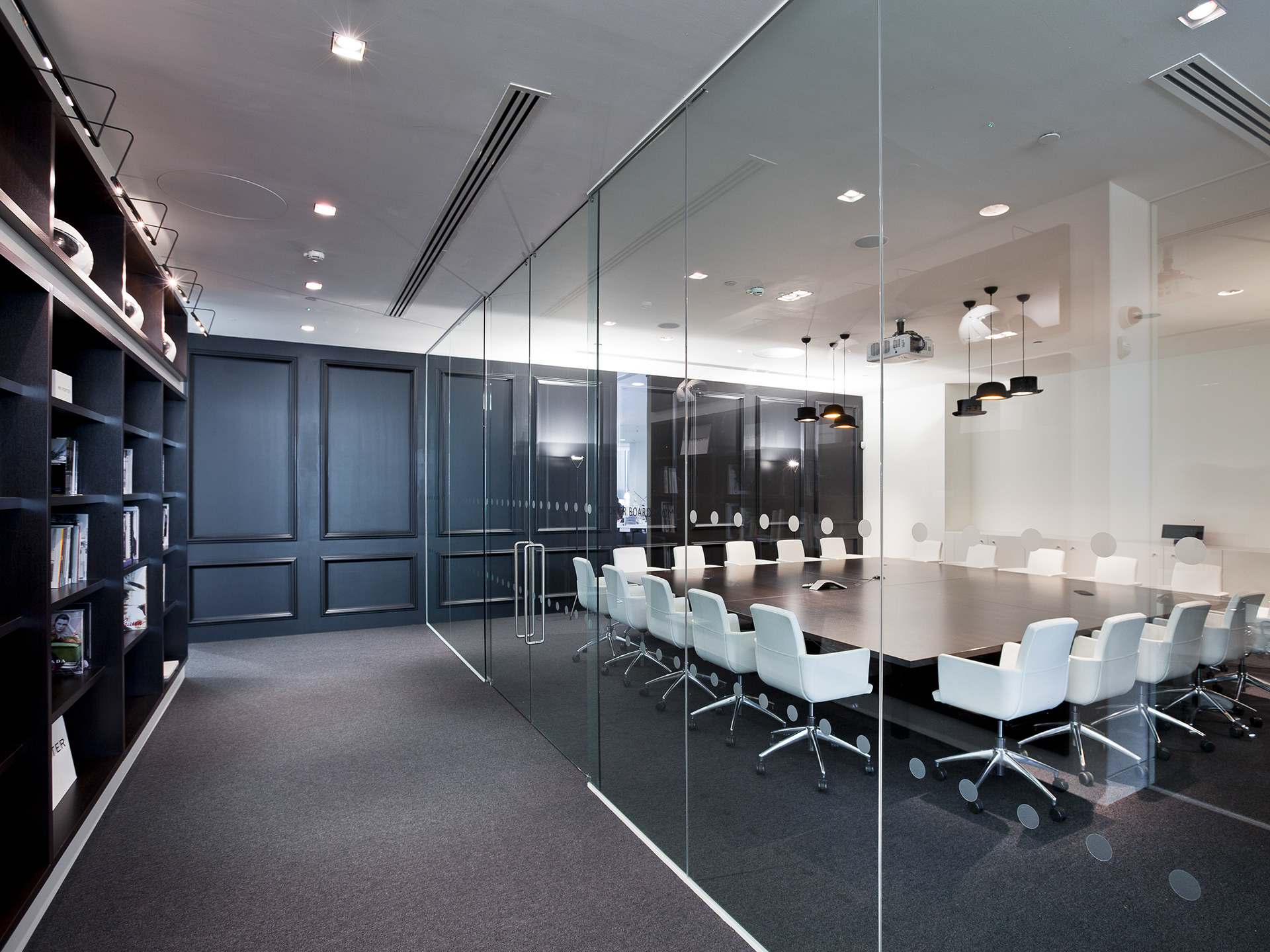 Net A Porter, London. Studiofibre