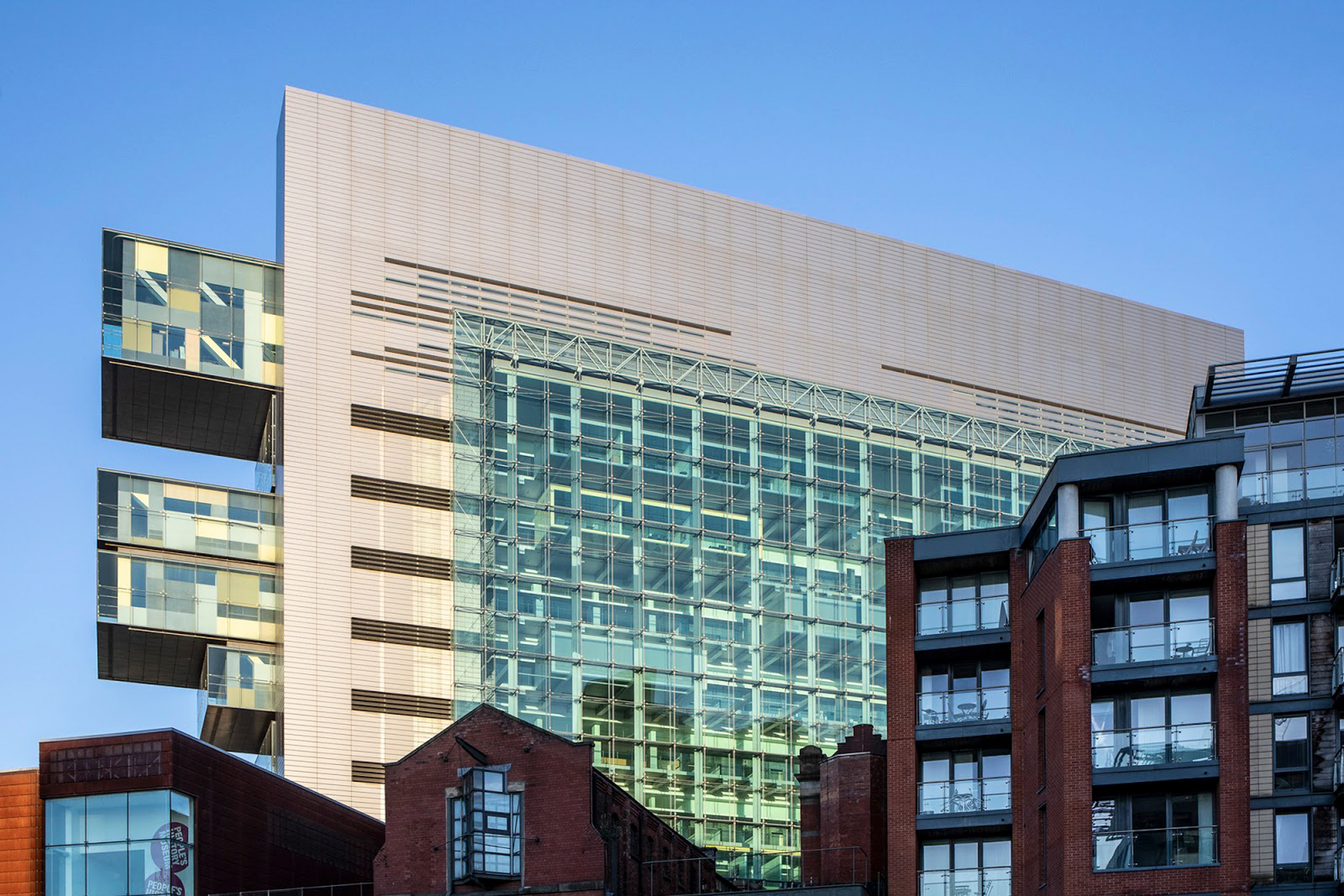 Manchester. Paradox of the Urban Landscape