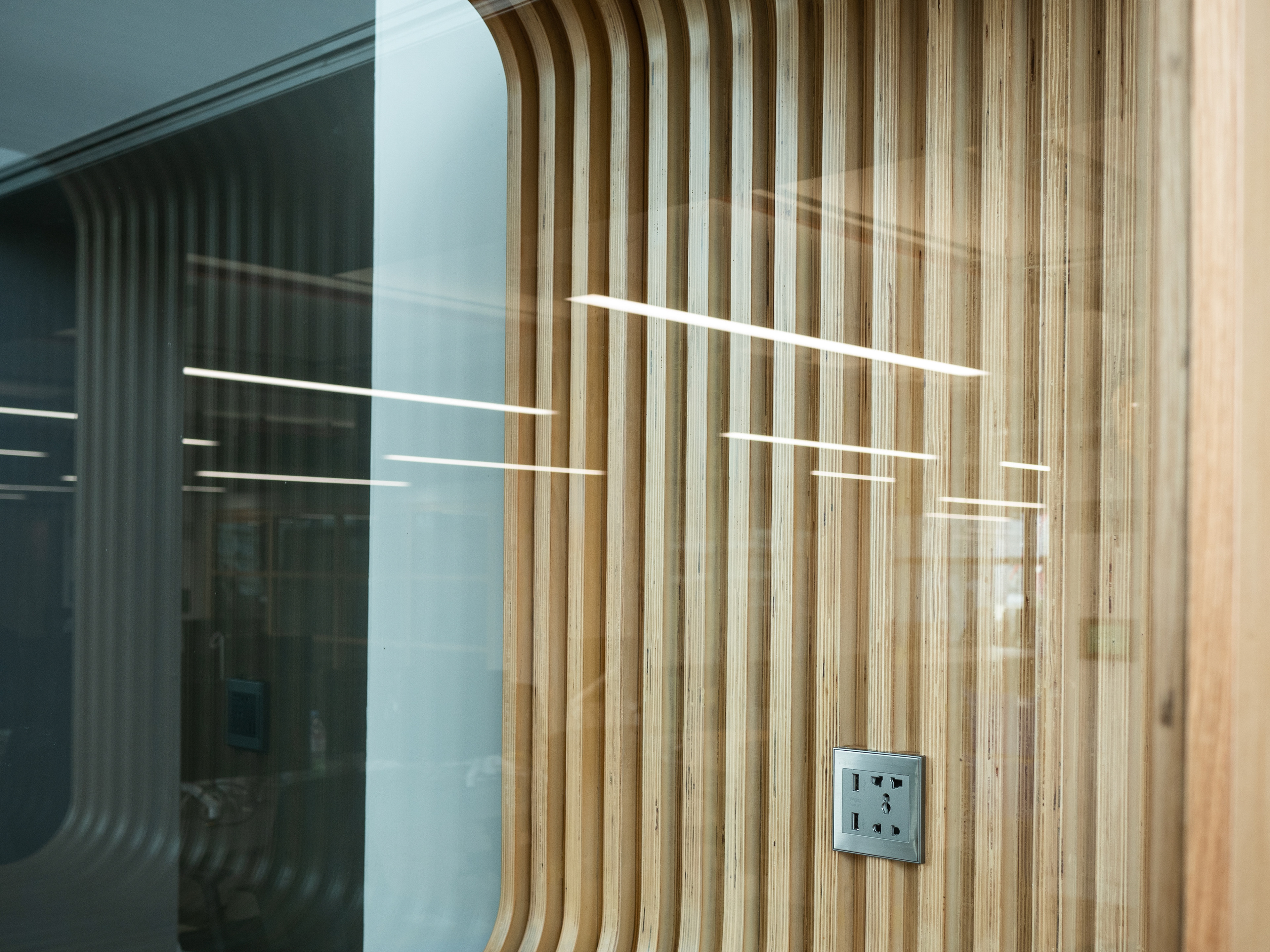 Speakeasy. Studiofibre