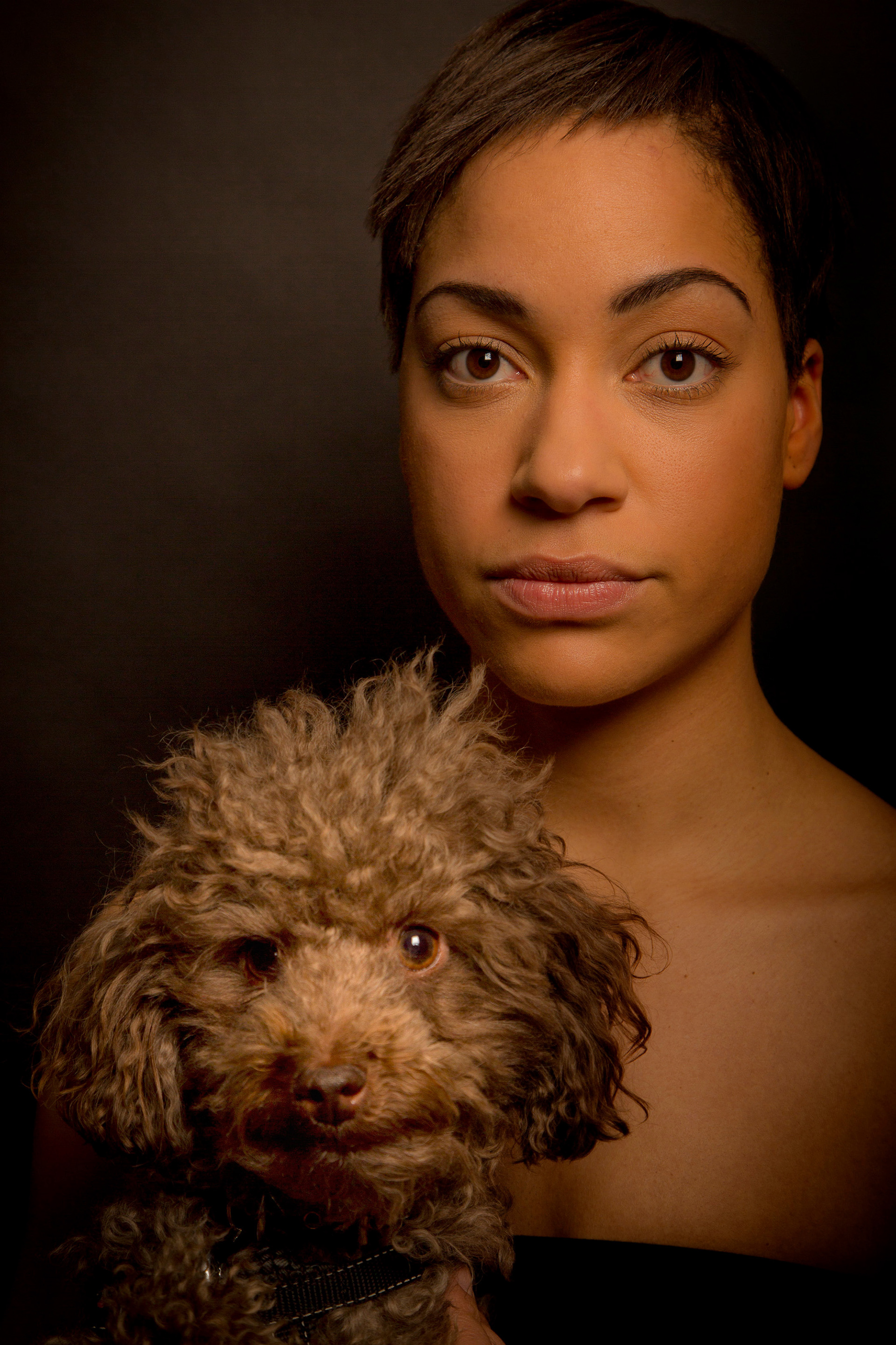 Cush Jumbo and her dog