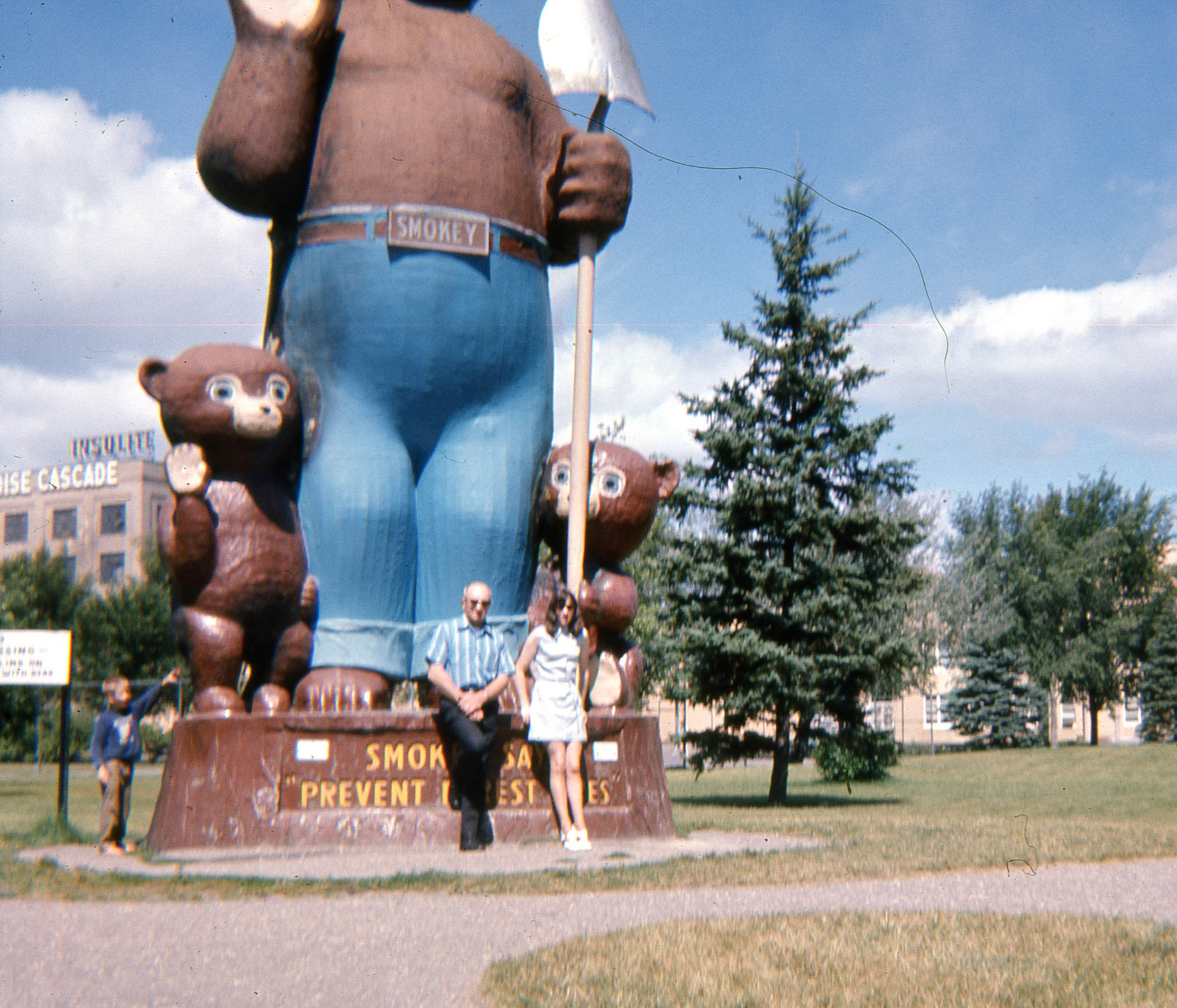 (not sure if that's Randy or not)