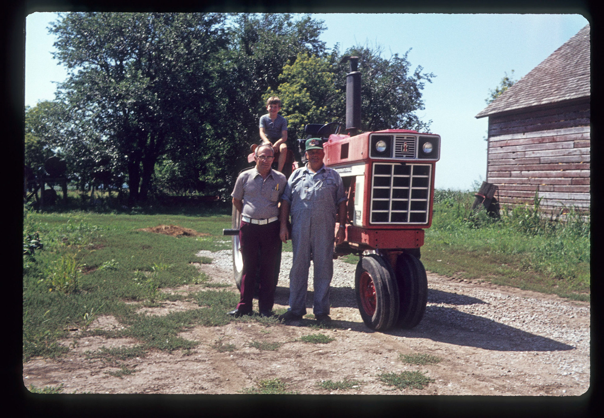 1973 Aug 16 -  Dad's friend Stubbenbeck