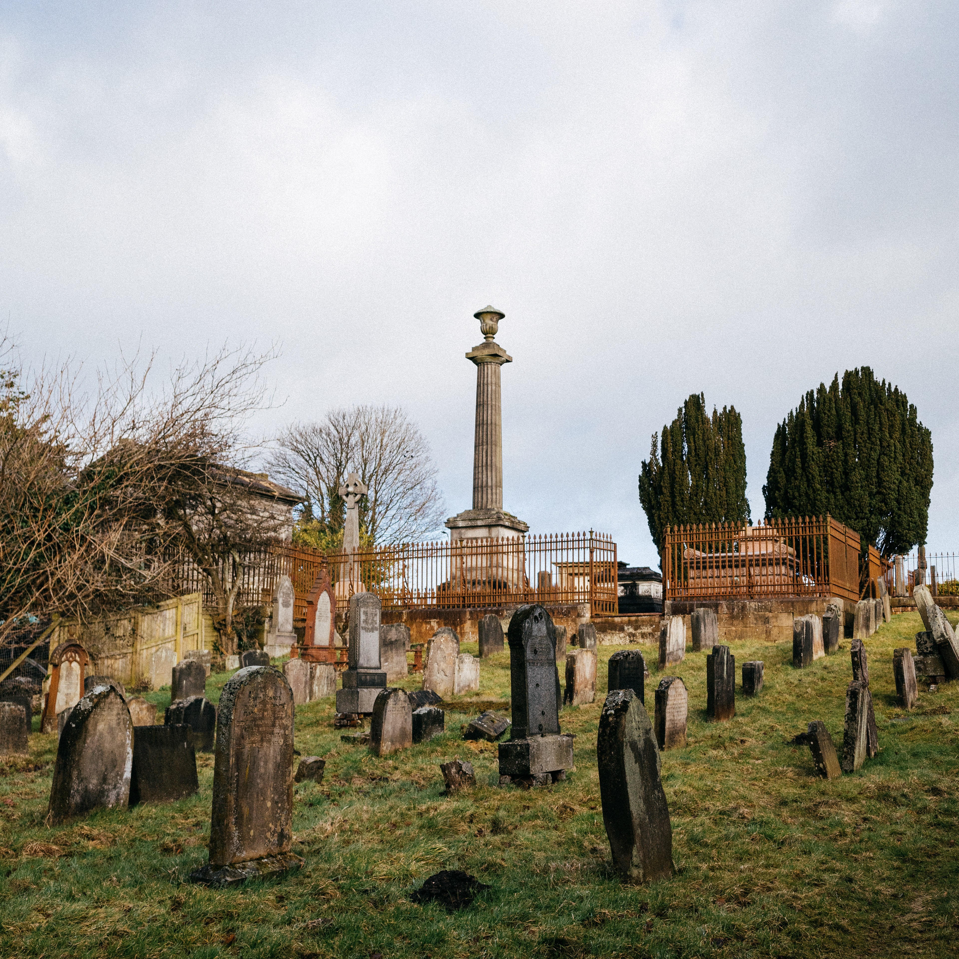 Larbert Old Parish Churchyard