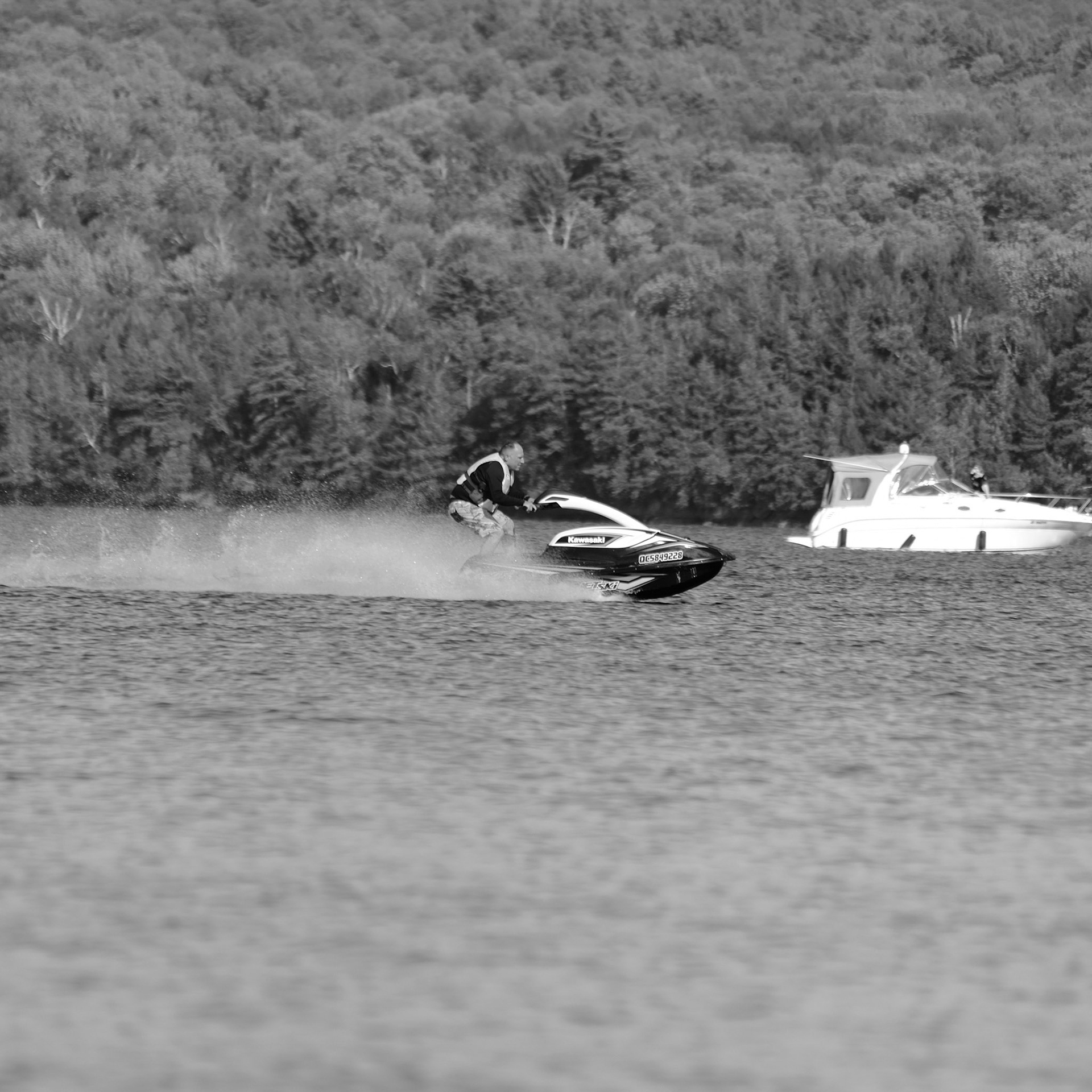chalet, lac, noir et blanc