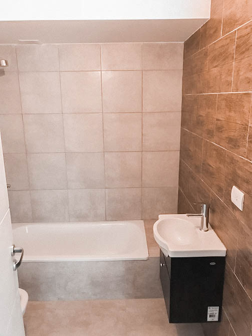 "Baño departamento zona sur" - Después