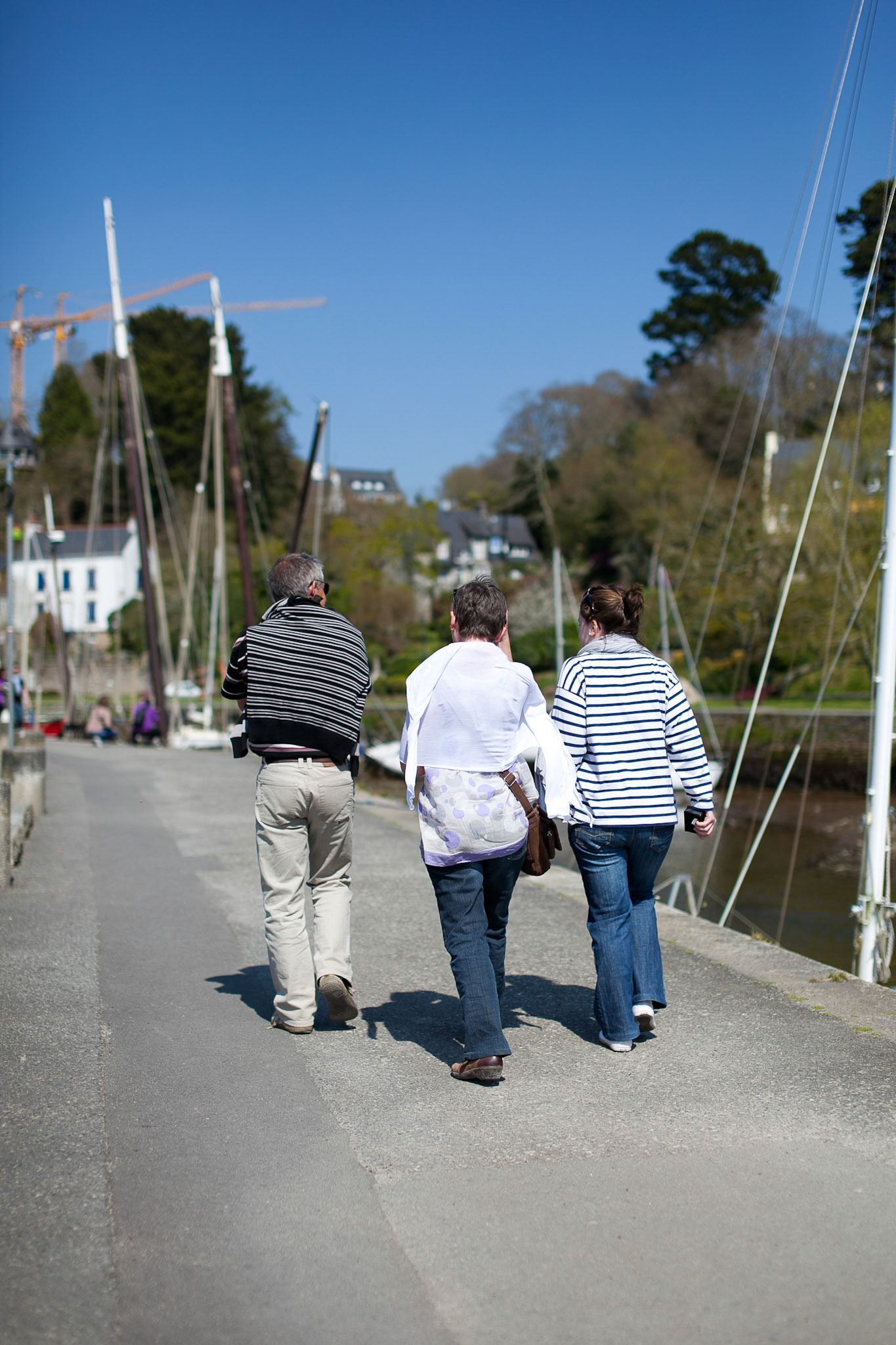 Sur les quais de Pont-Aven