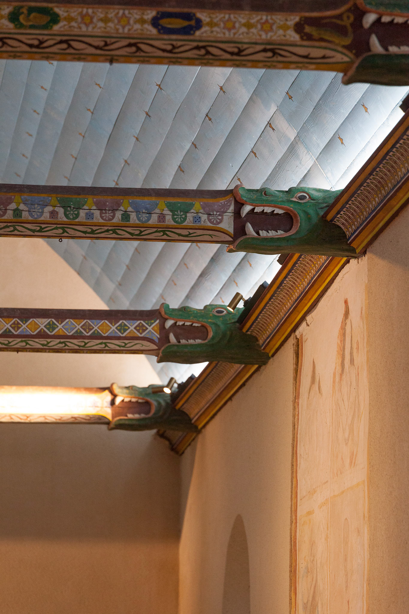 L'intérieur de la chapelle Notre Dame de Grâce (à Pluguffan) après sa restauration en mai 2019.