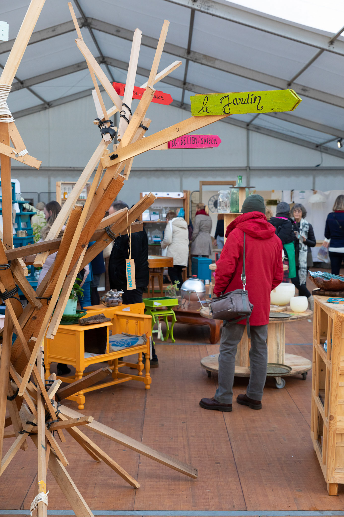 Semaine Européenne de Réduction des Déchets sous un chapiteau place Saint-Corentin le samedi 23 novembre 2019.