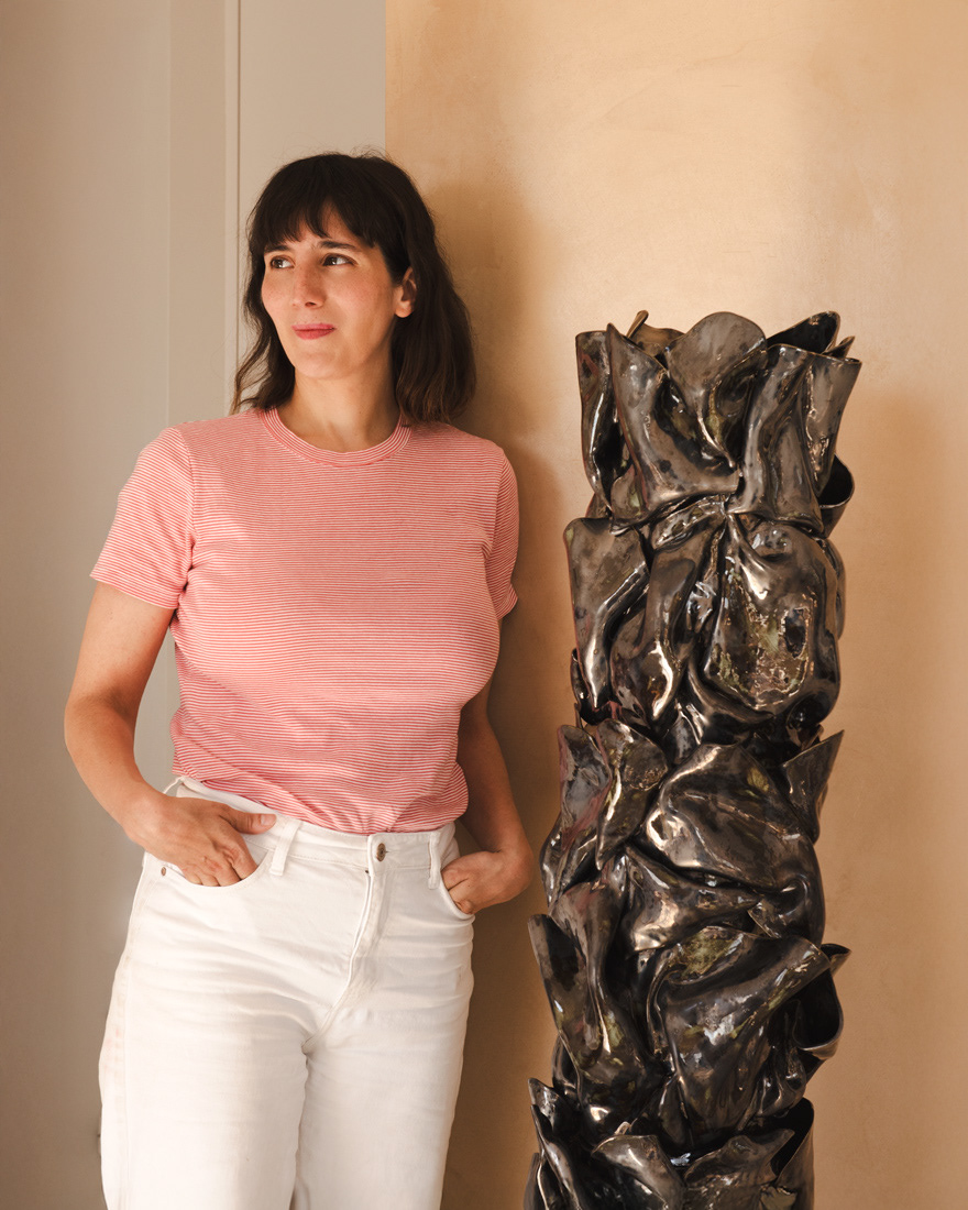 Portrait de l'artiste céramiste Jeanne-France Delage