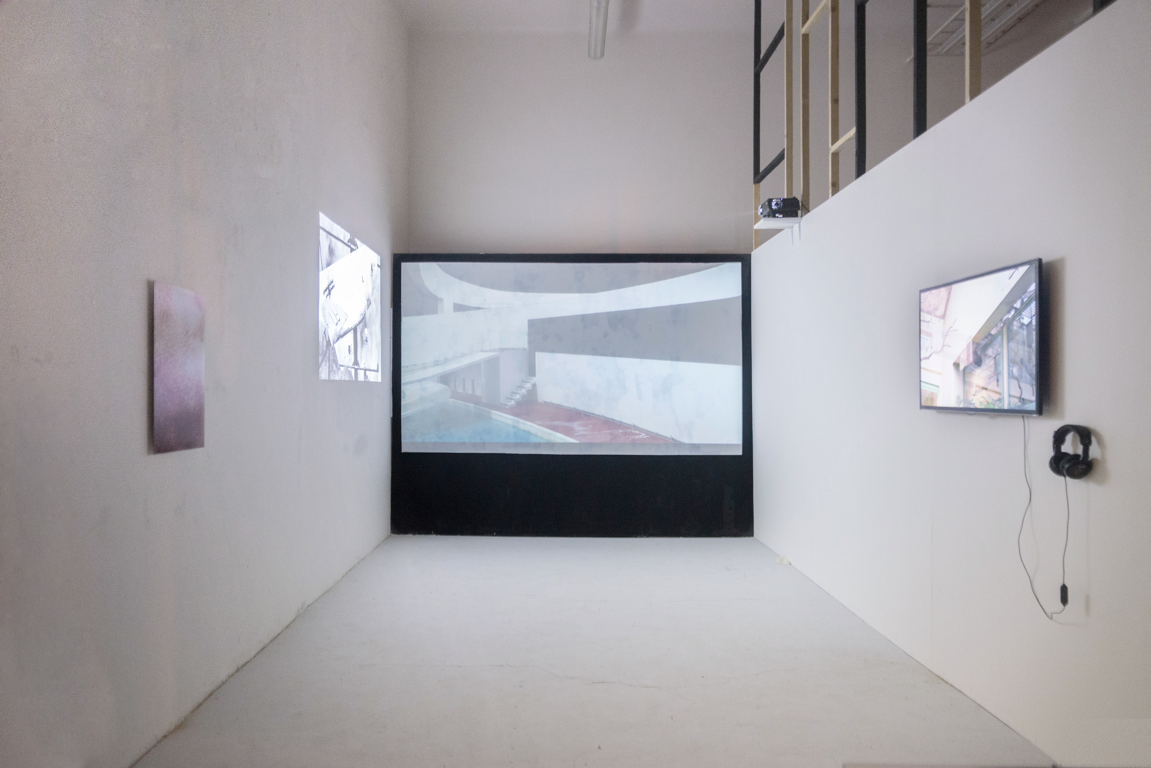 exhibition view, Galerie 207, Prague