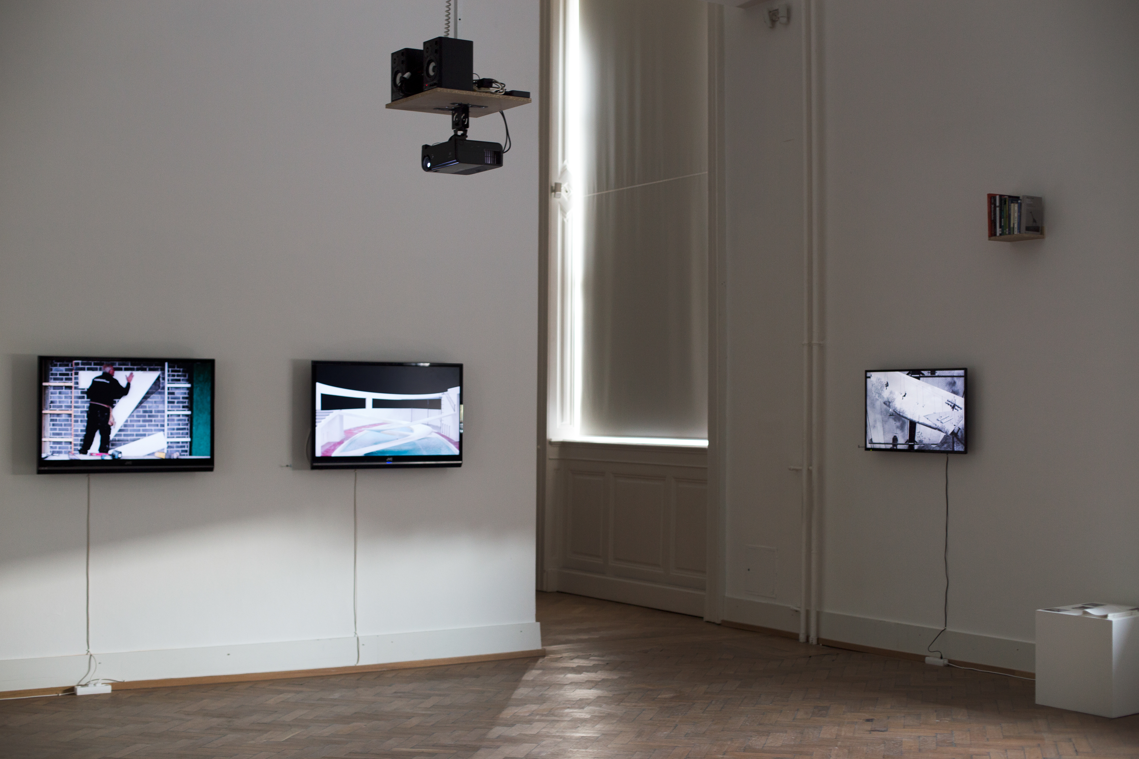 exhibition view, Academy of Fine Arts/Friday Exit, 2015
