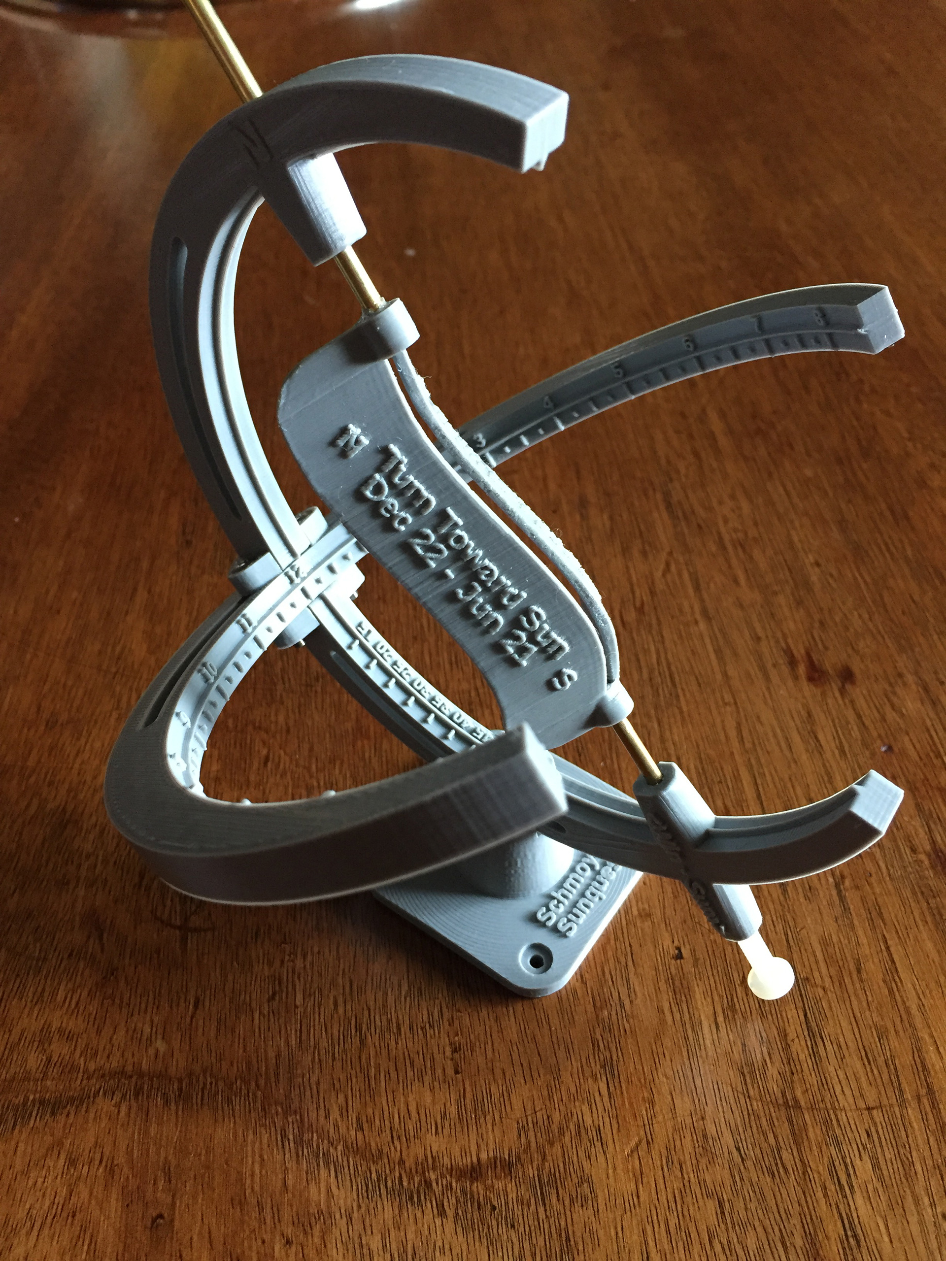 3-D printed Schmoyer dial by Bill Gottesman, www.precisionsundials.com (